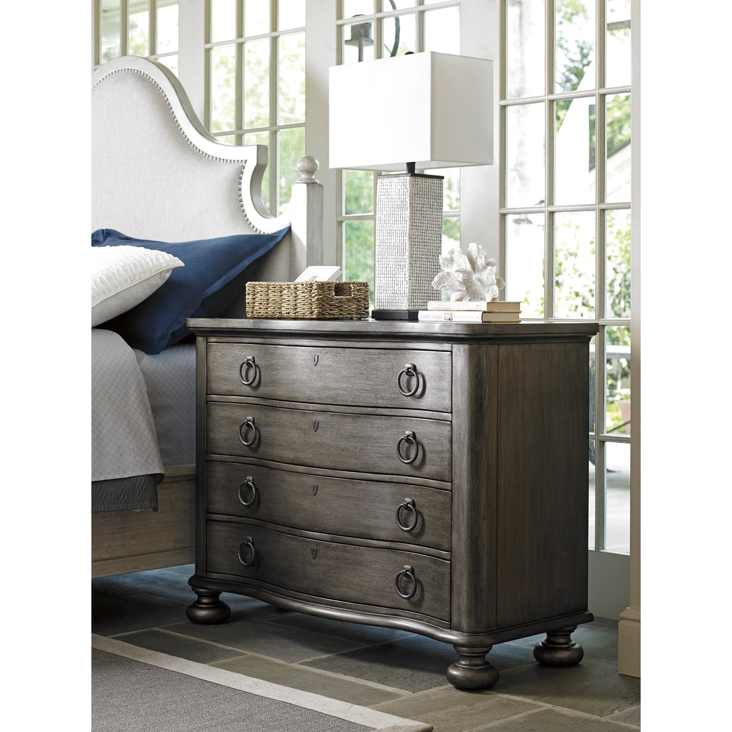005 SR-835646 | Lifestyle | Sandy Ridge Bachelors Chest by Lexington in silver gray. Made from unique in a traditional style.