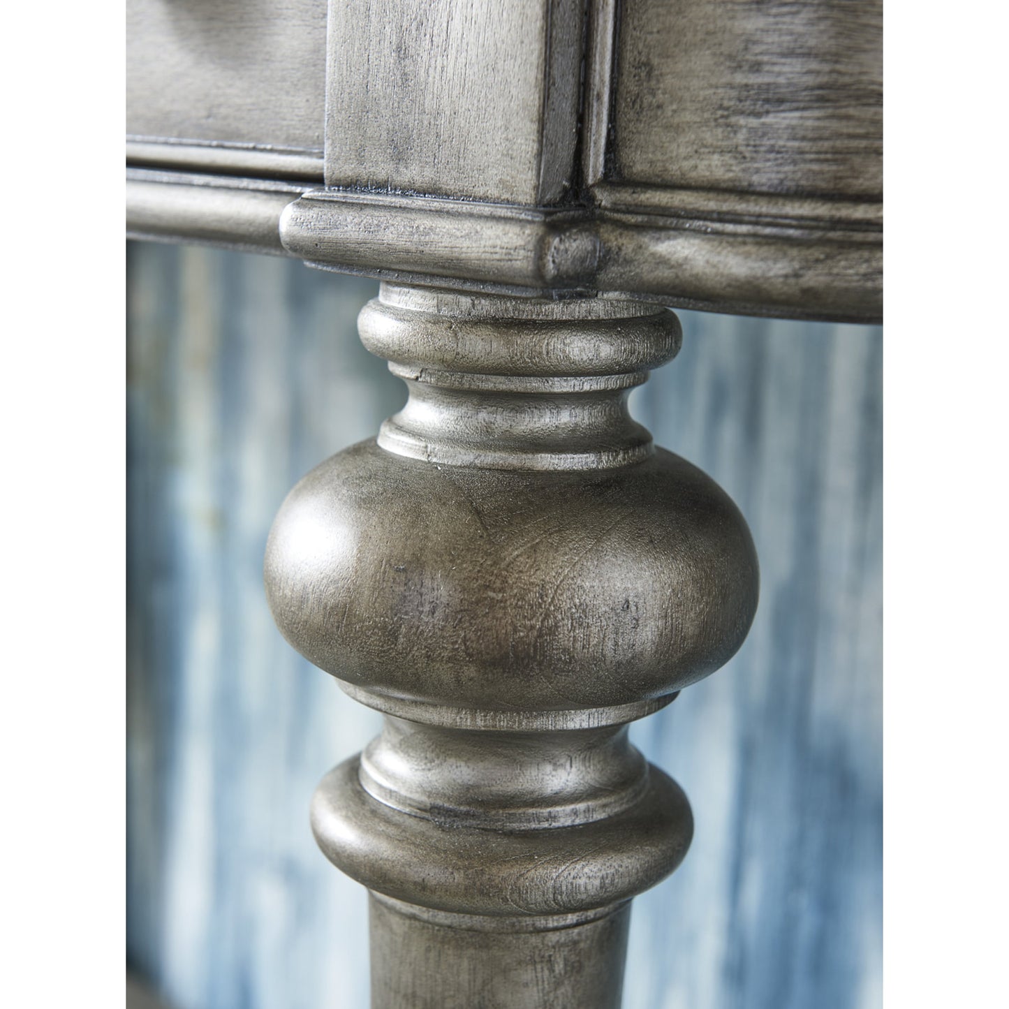 002 SR-835645 | Additional Silo | Sands Point Sideboard by Lexington in pelican gray. Made from unique in a traditional style.