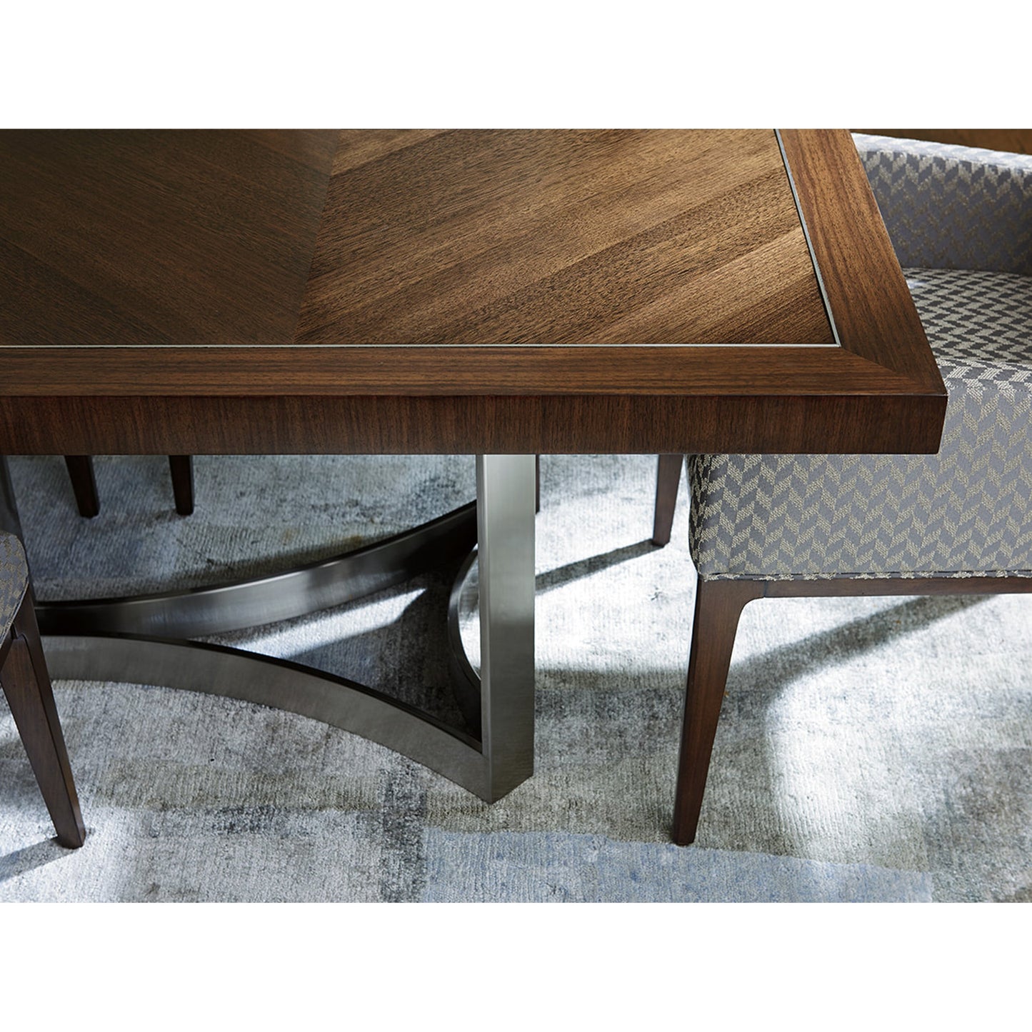 010 SR-835167 | Lifestyle | Beverly Place Rectangular Dining Table by Lexington. Made from unique in a modern style.