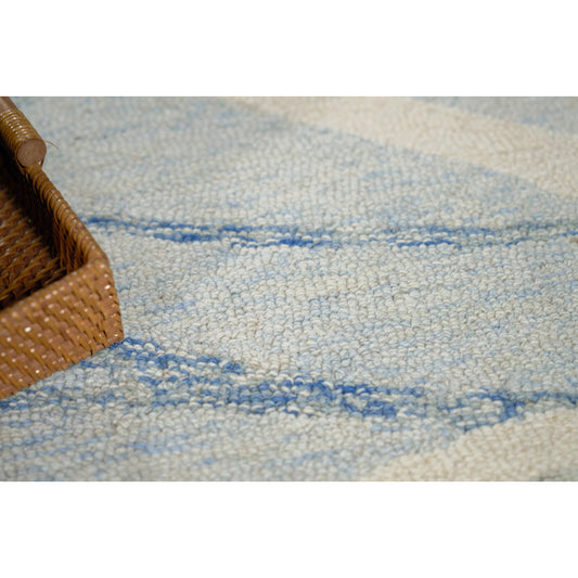 Rio 7339 Rug by Exquisite Rugs in blue, ivory. Made from new zealand wool in a unique style.