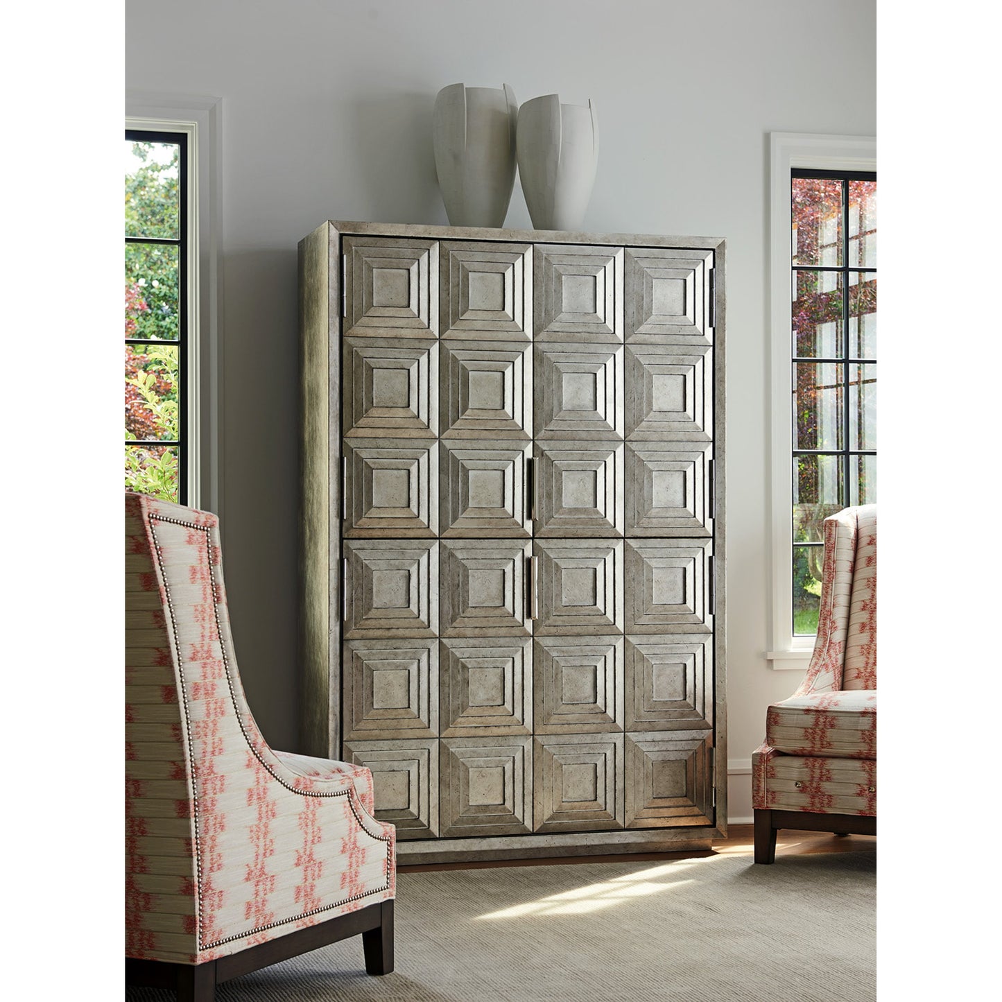 006 SR-835647 | Lifestyle | Sanremo Cabinet by Lexington. Made from unique in a transitional style.