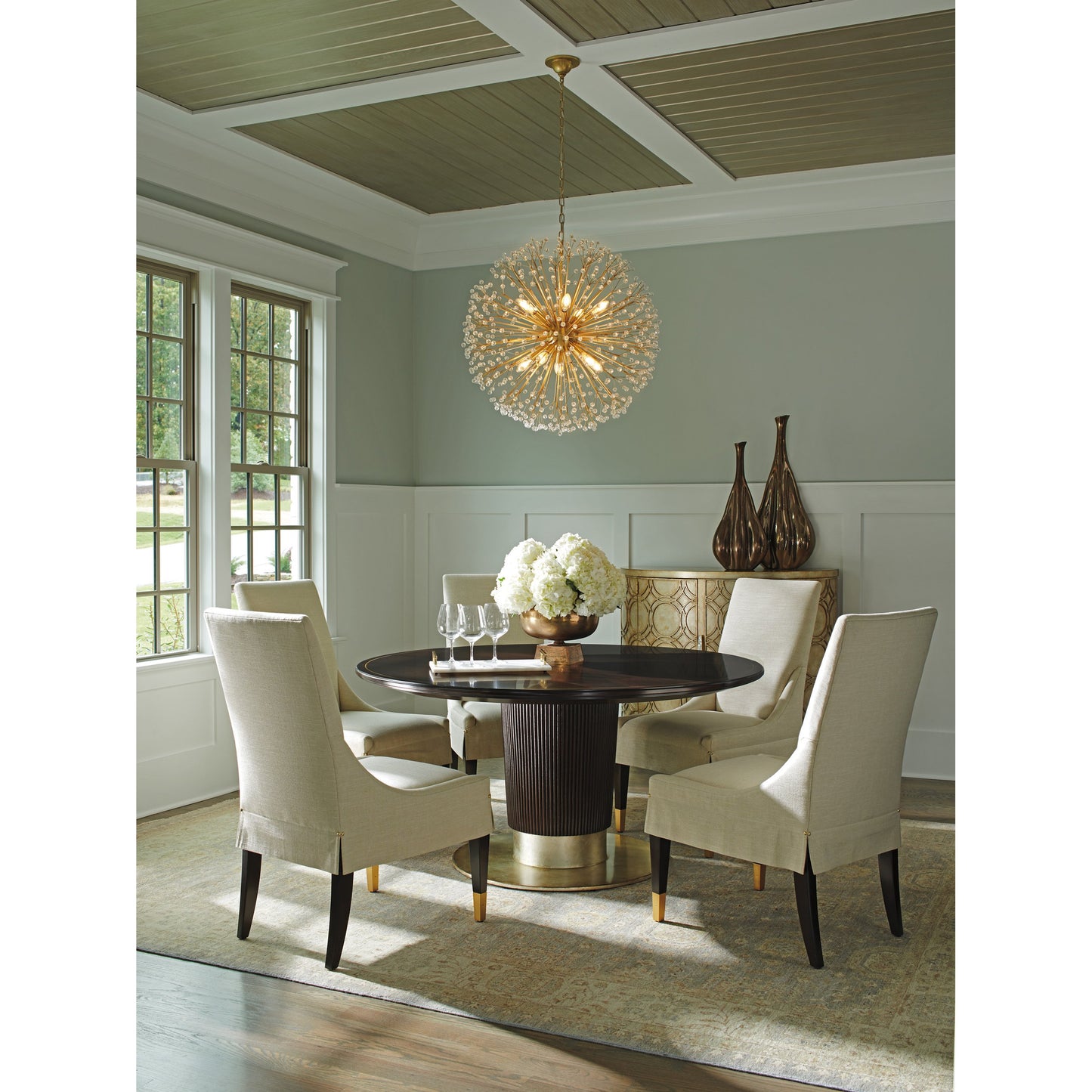 005 SR-835783 | Lifestyle | Waldorf Round Dining Table by Lexington in black. Made from unique in a modern style.