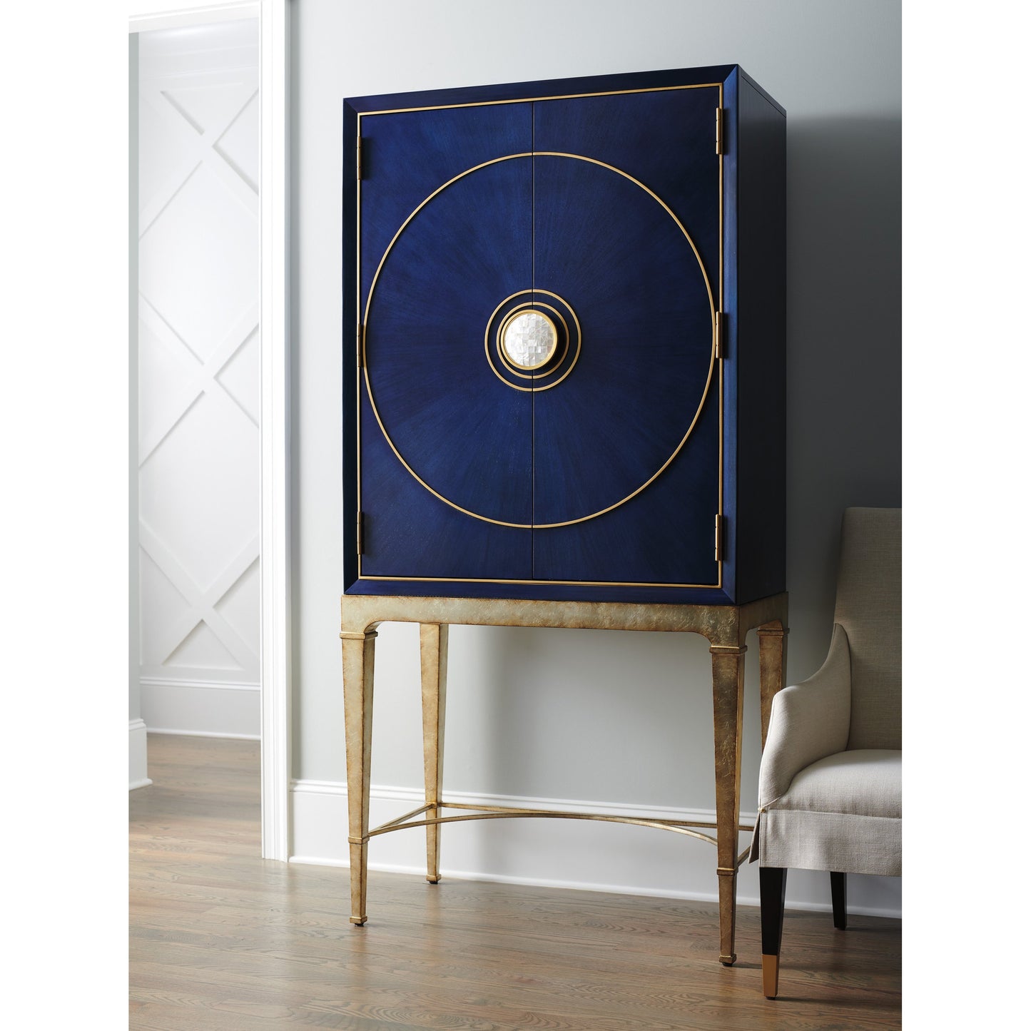 003 SR-835266 | Lifestyle | Meridian Bar by Lexington in cobalt. Made from unique in a transitional style.