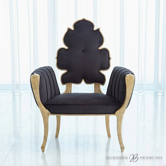 Wiggle Chair by Global Views. Made from rubberwood in a cottage & farmhouse style.