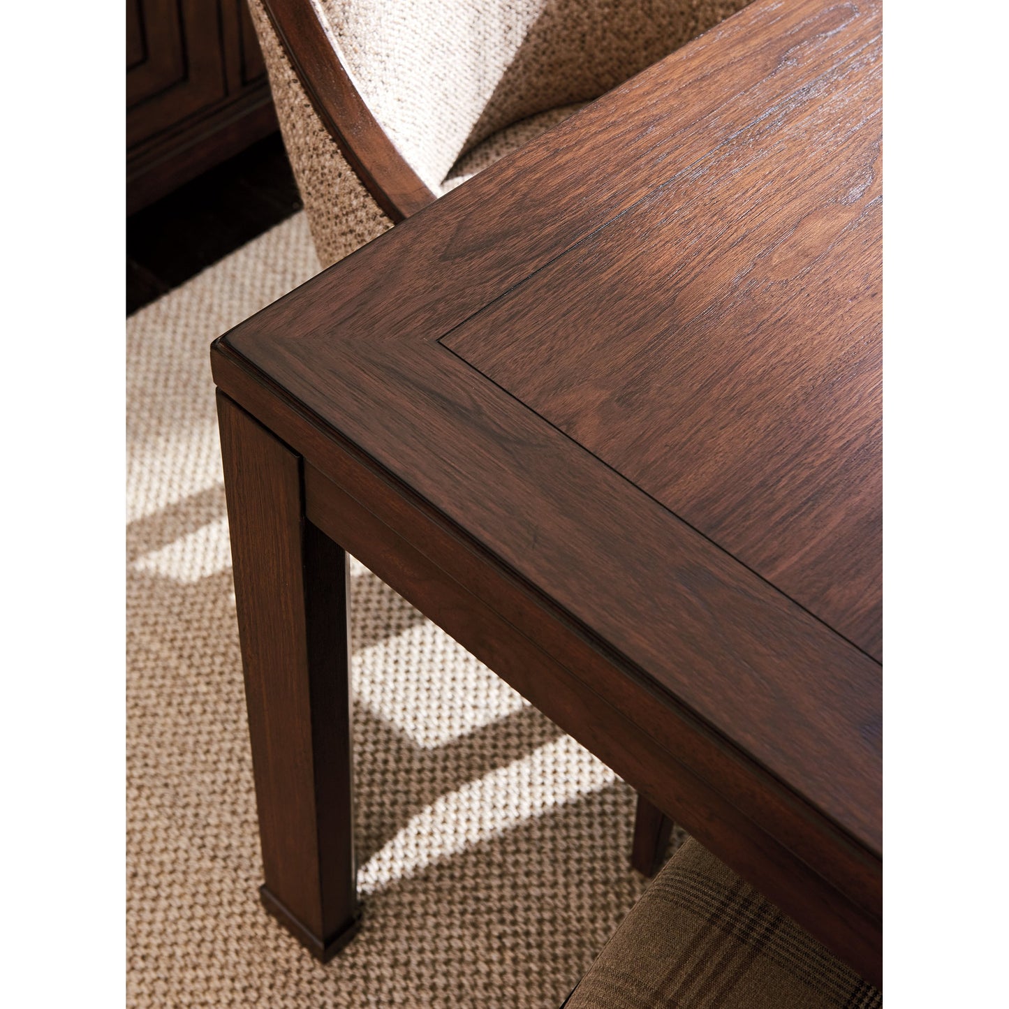 002 SI-1823437 | Additional Silo | Elk Grove Dining Table by Lexington in walnut. Made from unique in a traditional style.
