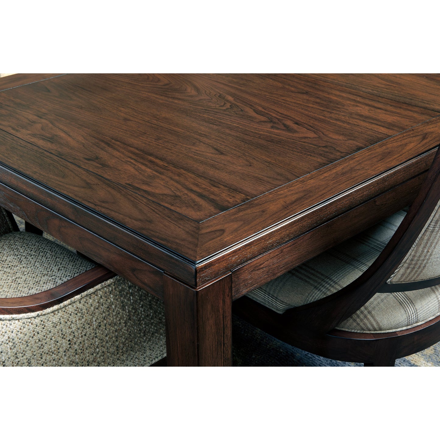 007 SI-1823437 | Additional Silo | Elk Grove Dining Table by Lexington in walnut. Made from unique in a traditional style.