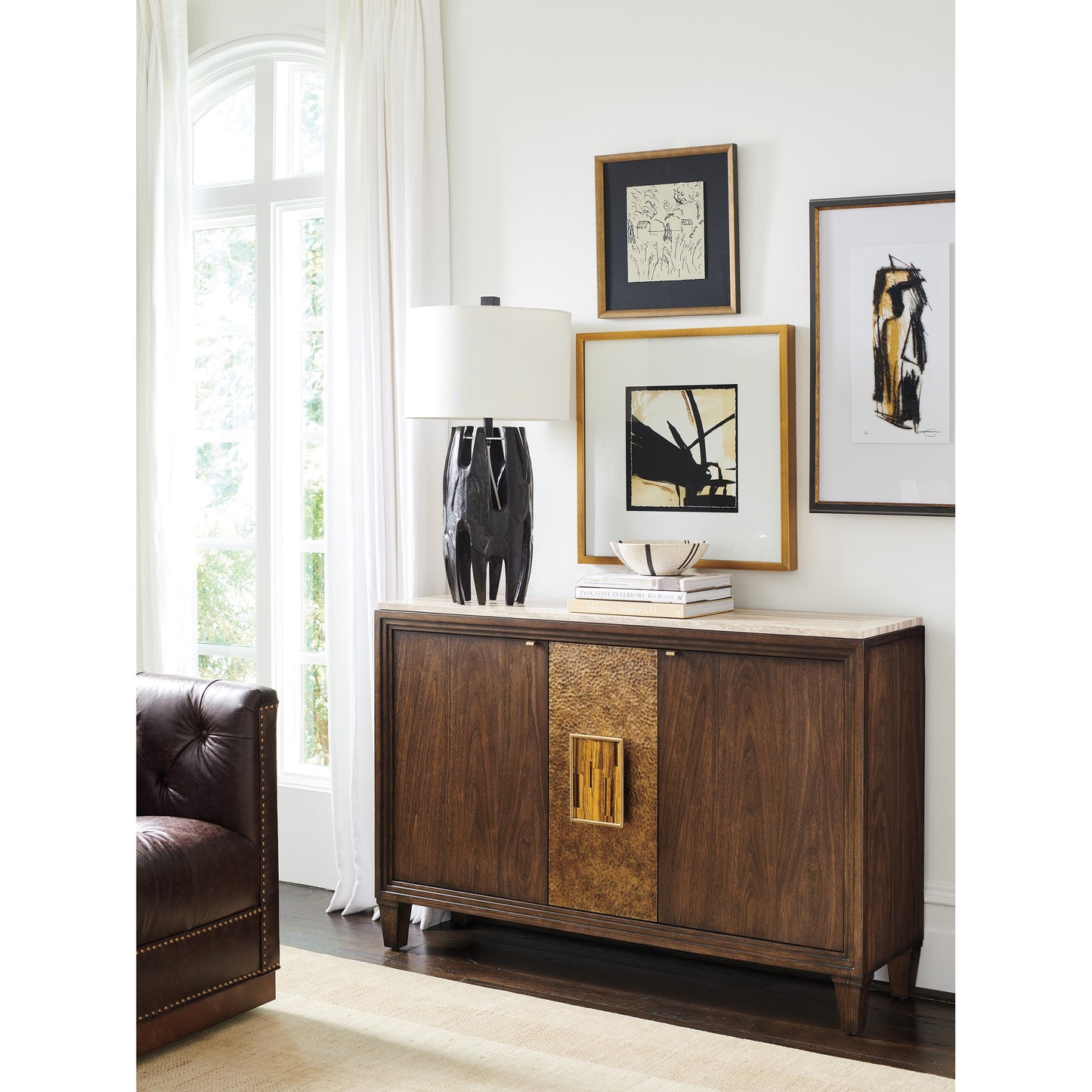 006 SI-1823464 | Lifestyle | Santa Clara Hall Chest by Lexington in walnut. Made from unique in a transitional style.