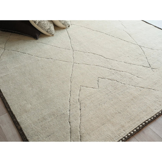 Mojave 7455 Rug by Exquisite Rugs in ivory, espresso. Made from new zealand wool in a unique style.