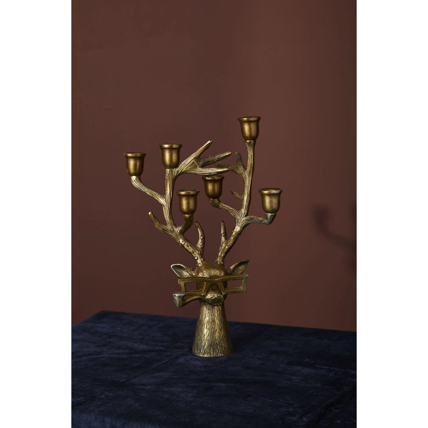 003 SI-2083988 | Lifestyle | E+E Frankie Candelabra by Accent Decor in antique-gold. Made from metal in a modern style.