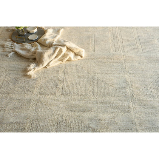 Maddox 7612 Rug by Exquisite Rugs in light beige, ivory. Made from new zealand wool in a unique style.