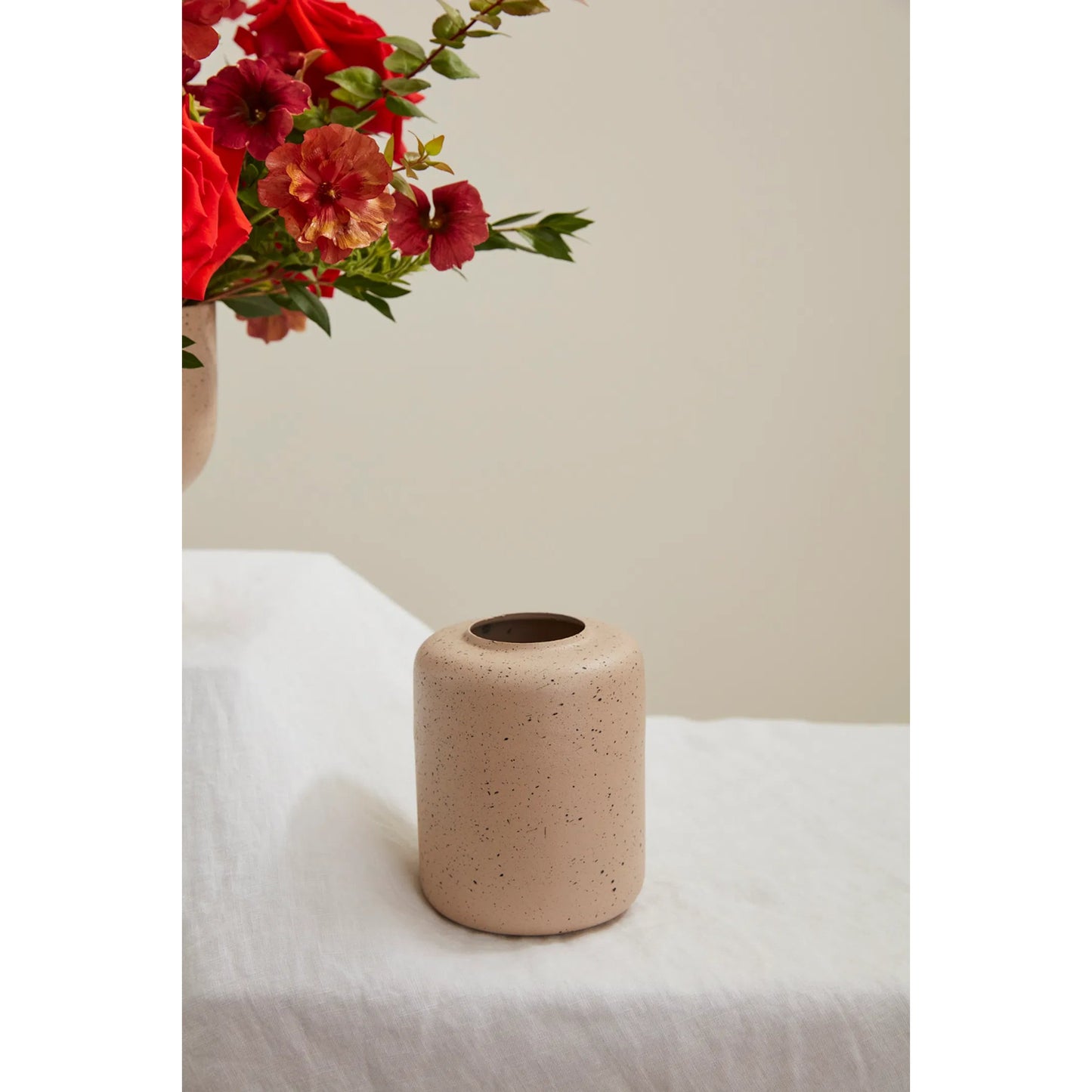 002 SI-2254267 | Lifestyle | Asmara Budvase 6 (Set of 6) by Accent Decor in tan. Made from metal in a modern style.