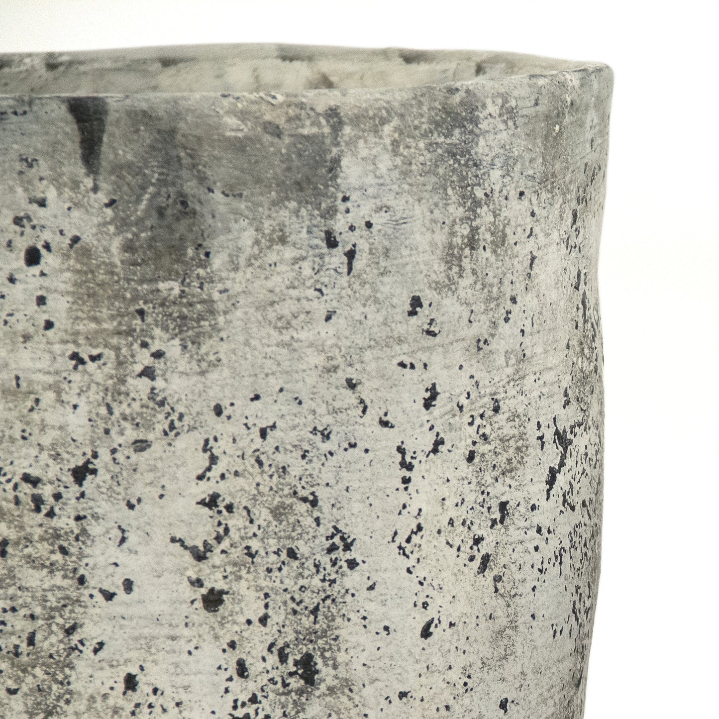 005 SR-900172,SR-900173 | Additional Silo | Distressed Stoneware Pot by Zentique in distressed gray, white and stoneware. Made from stoneware in a cottage & farmhouse style.