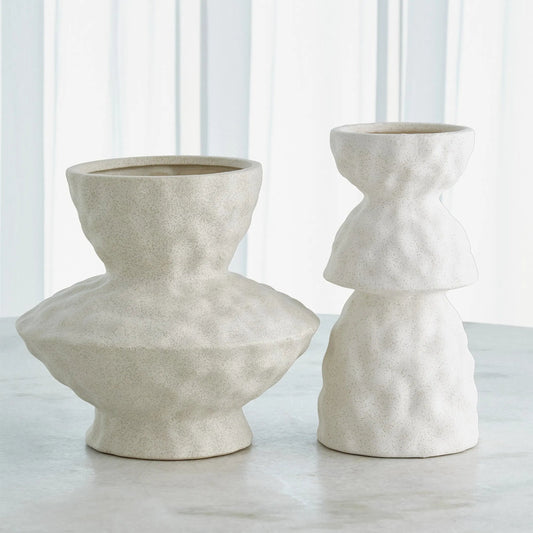 Étienne Vase by Global Views in volcanic white. Made from ceramic in a modern style.
