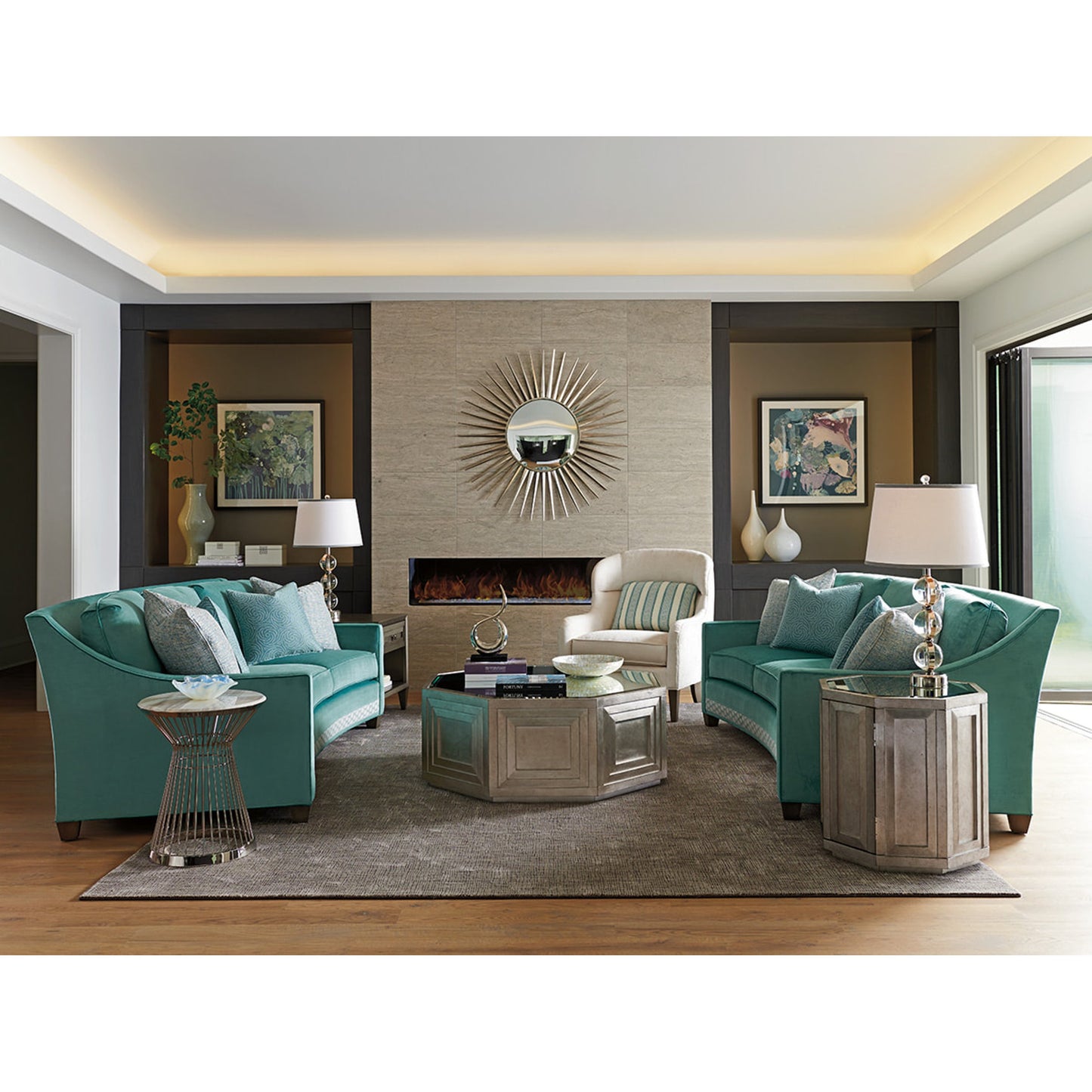 009 SR-835521 | Lifestyle | Martini Stainless Accent Table by Lexington in polished silver. Made from unique in a modern style.