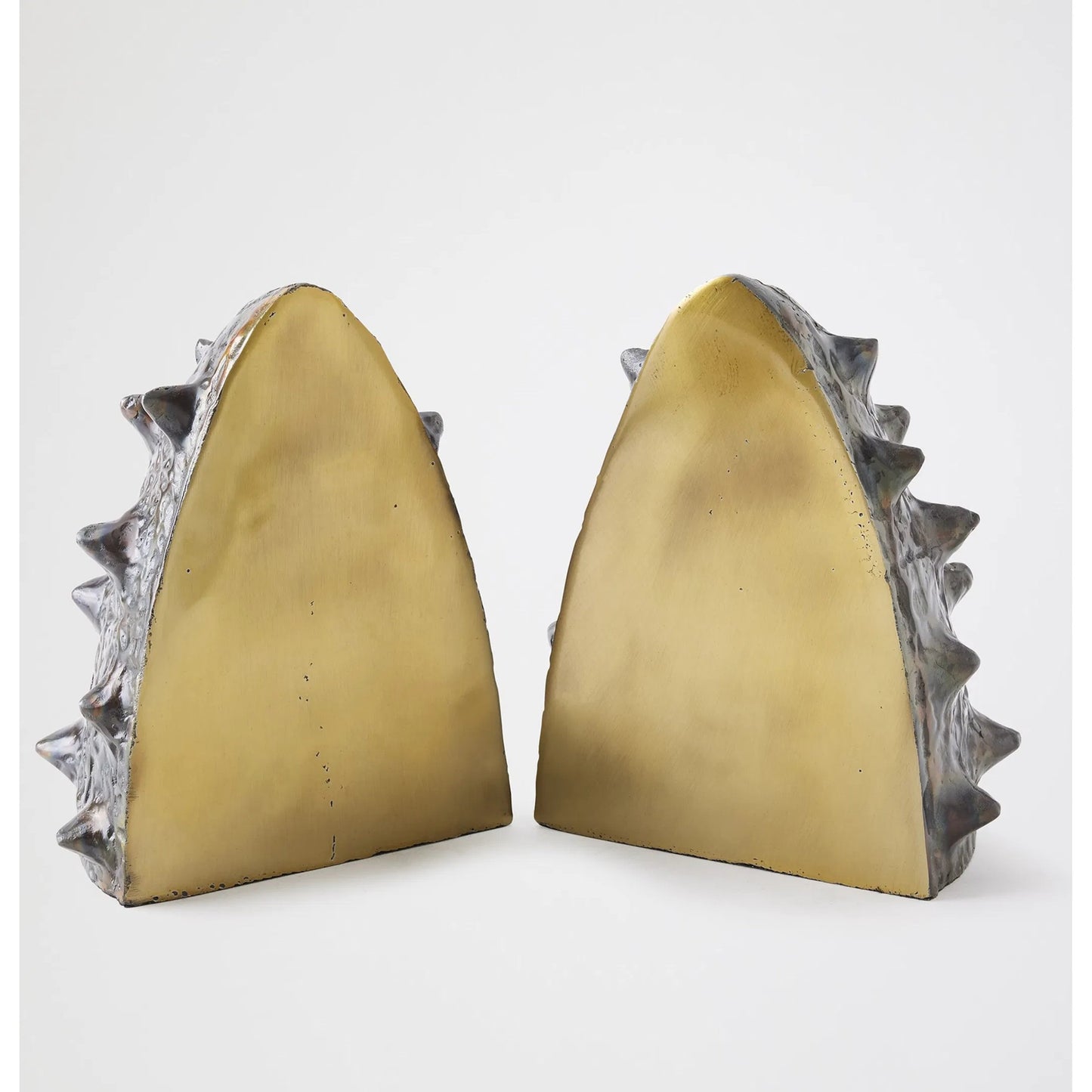 002 SI-2523867 | Additional Silo | Biomorphic Bookends by Global Views in bronze, brass. Made from cast iron in a eclectic & global style.