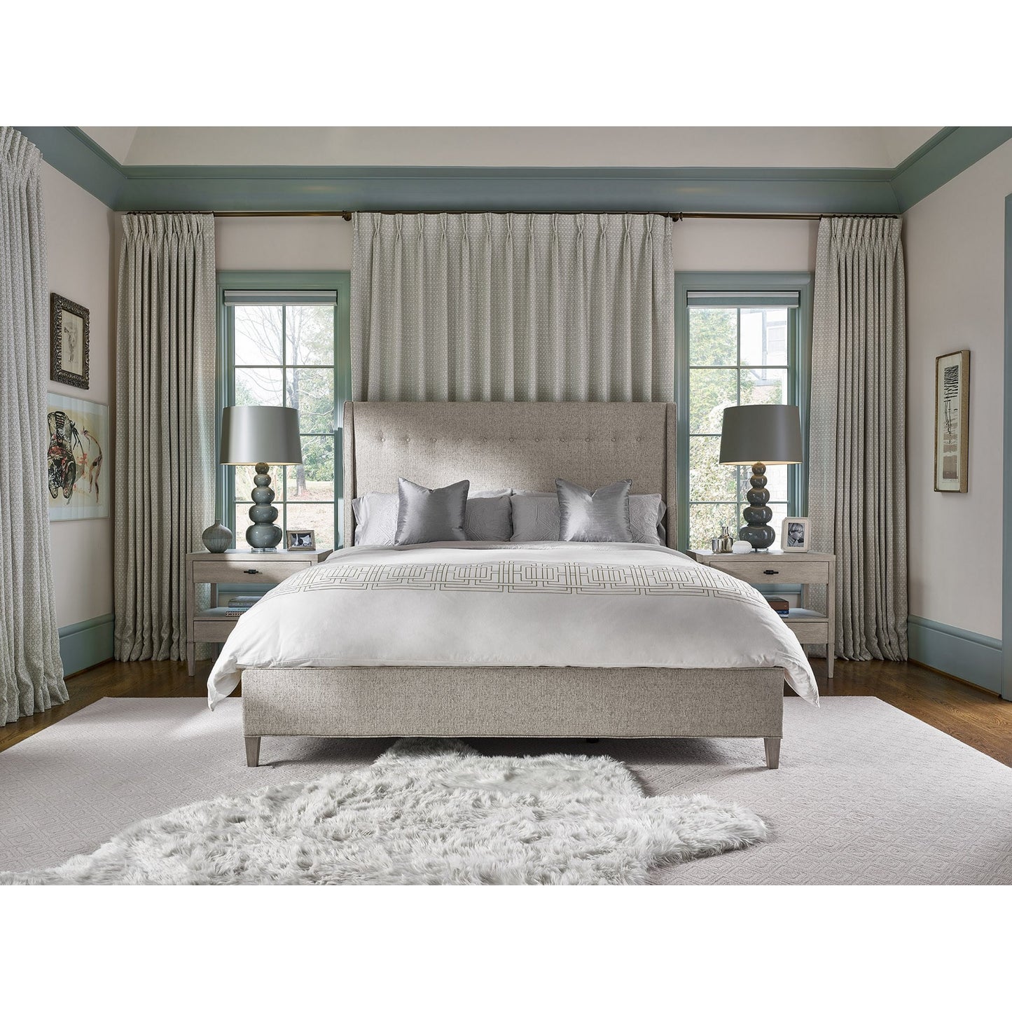 006 SR-813414,SR-813415 | Lifestyle | Midtown Bed by Universal Furniture in matte black and coconut metal. Made from 61% olefin, 37% cotton, 2% polyester in a transitional style.