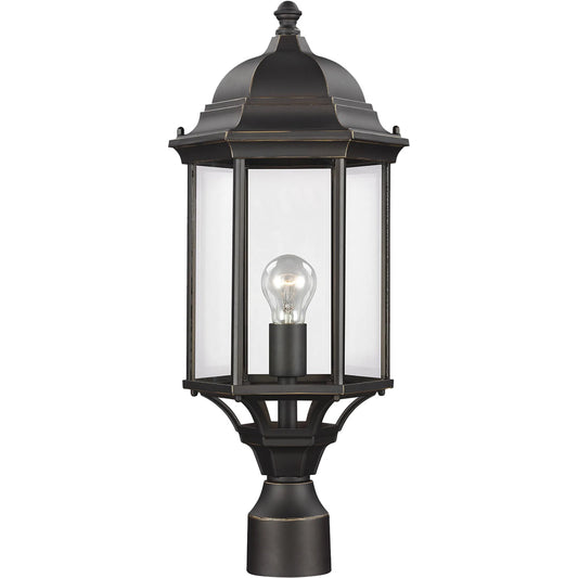 Sevier Large One-Light Outdoor Post Lantern by Visual Comfort & Co. in clear glass. Made from die cast aluminum, glass in a cottage & farmhouse style.