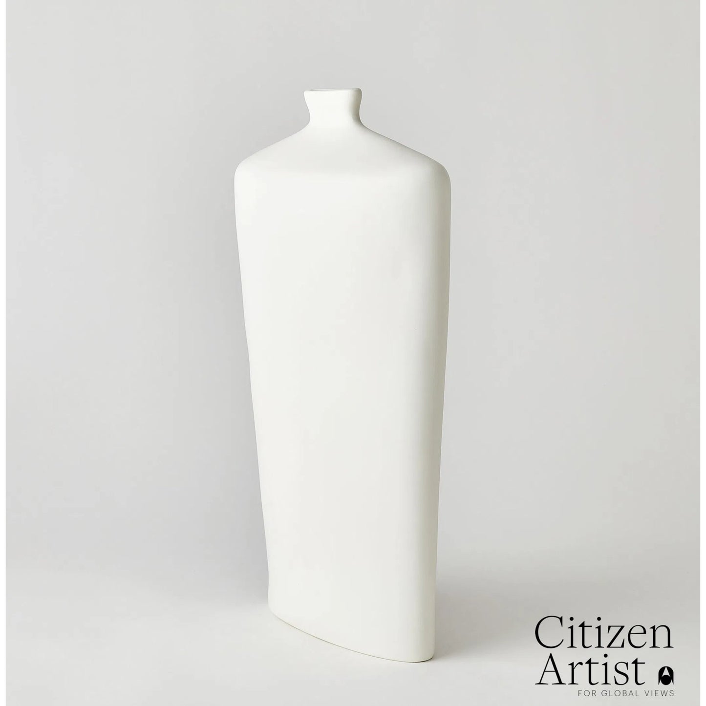016 SI-2324558 | Additional Silo | Terzo Vase by Global Views in matte white. Made from unique in a modern style.