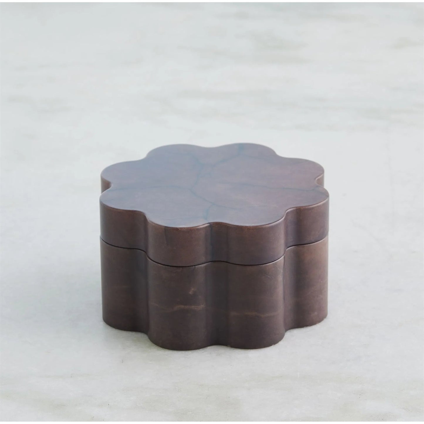 005 SI-2323382,SI-2323383,SI-2323384 | Additional Silo | Cumulus Alabaster Wide Box by Global Views in ivory. Made from unique in a unique style.