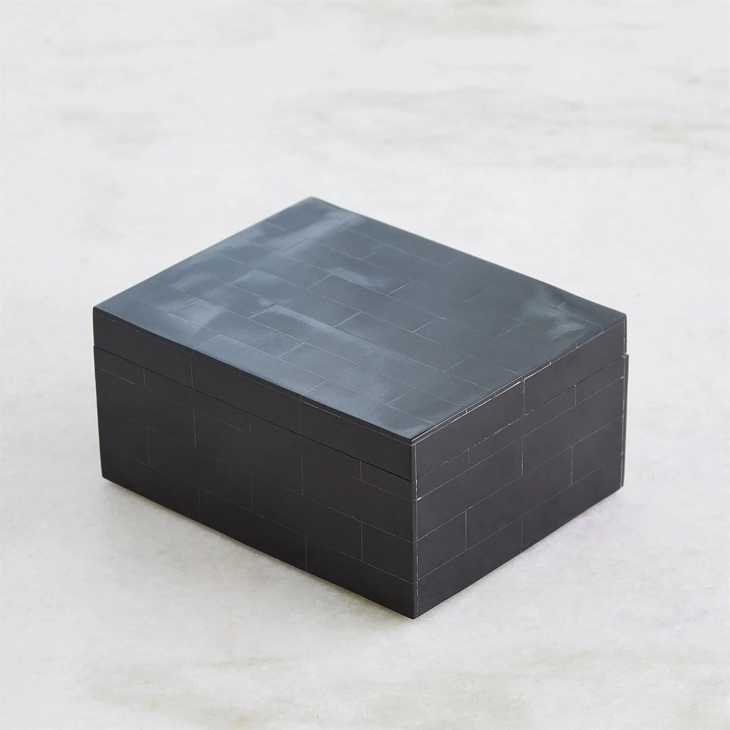 004 SI-2323162 | Additional Silo | Boxed Bone Card Set by Global Views. Made from mdf, resin, aluminum, buffalo bone, horn - bubalus bubalis - country of origin - india in a traditional style.