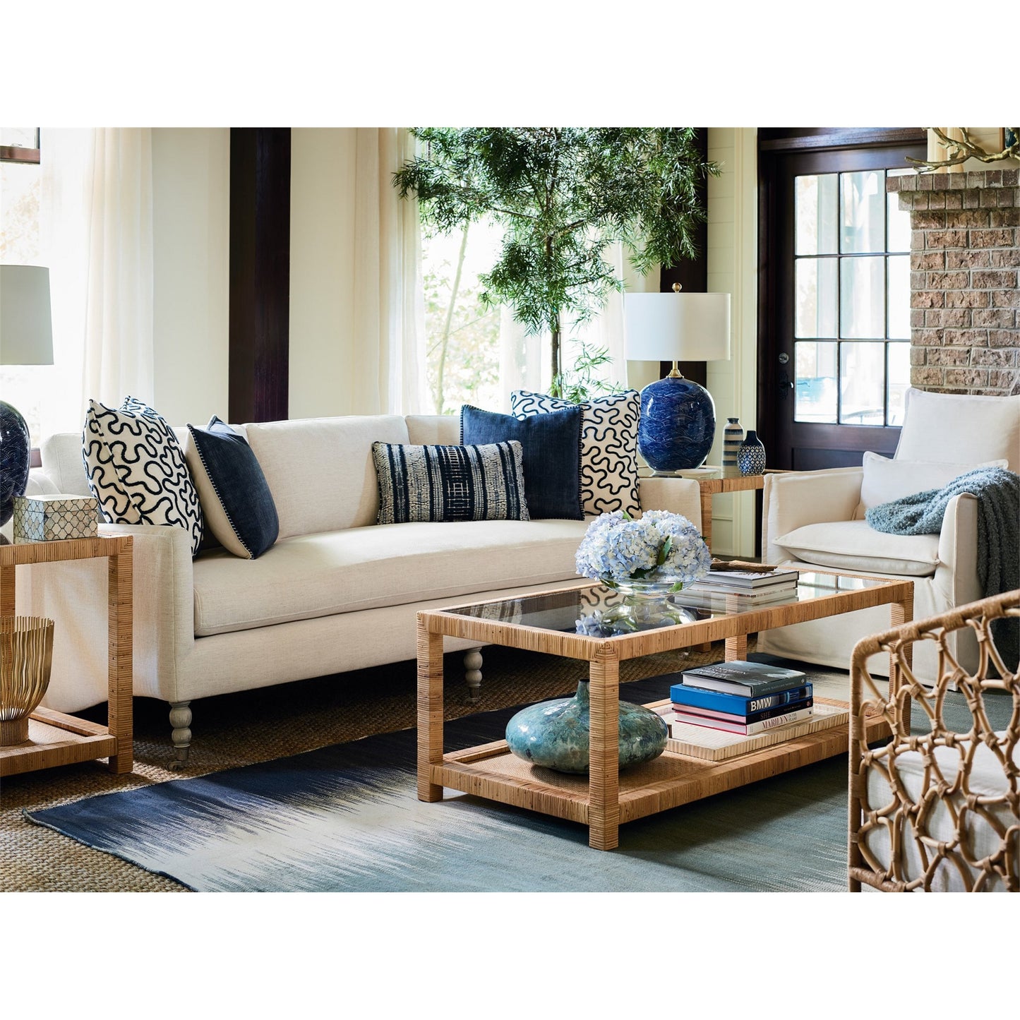 005 SR-813112 | Lifestyle | Coastal Living Long Key End Table by Coastal Living by Universal Furniture in na and wrapped split rattan. Made from unique in a coastal style.