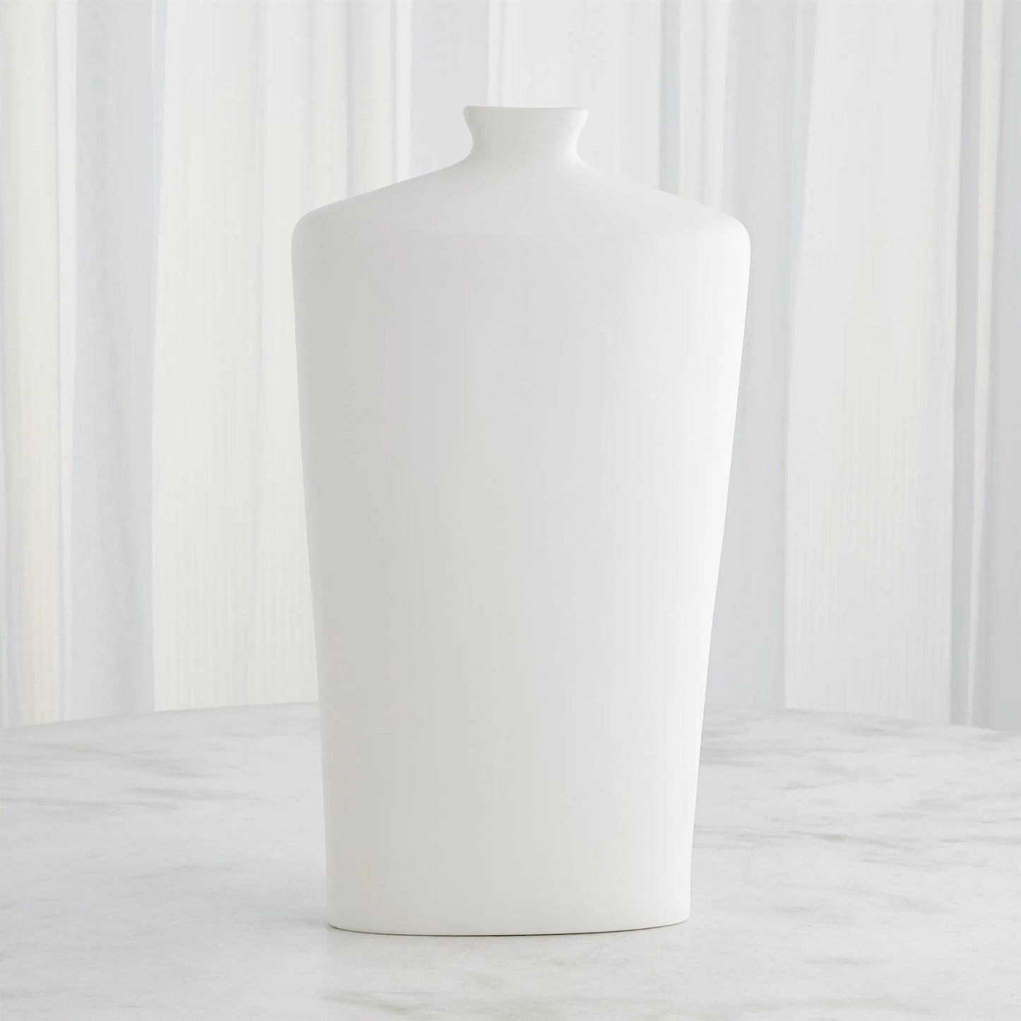 018 SI-2324558 | Additional Silo | Terzo Vase by Global Views in matte white. Made from unique in a modern style.