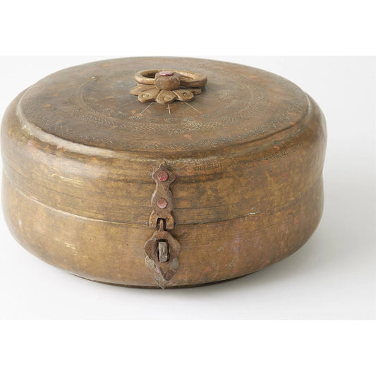 Vintage Chipati Box by Global Views. Made from brass in a eclectic & global style.