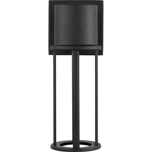Union Small LED Outdoor Wall Lantern by Visual Comfort & Co.. Made from aluminum in a transitional style.