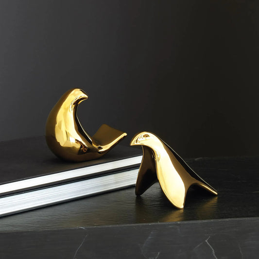 Les Animaux Gold by Global Views in gold. Made from unique in a unique style.