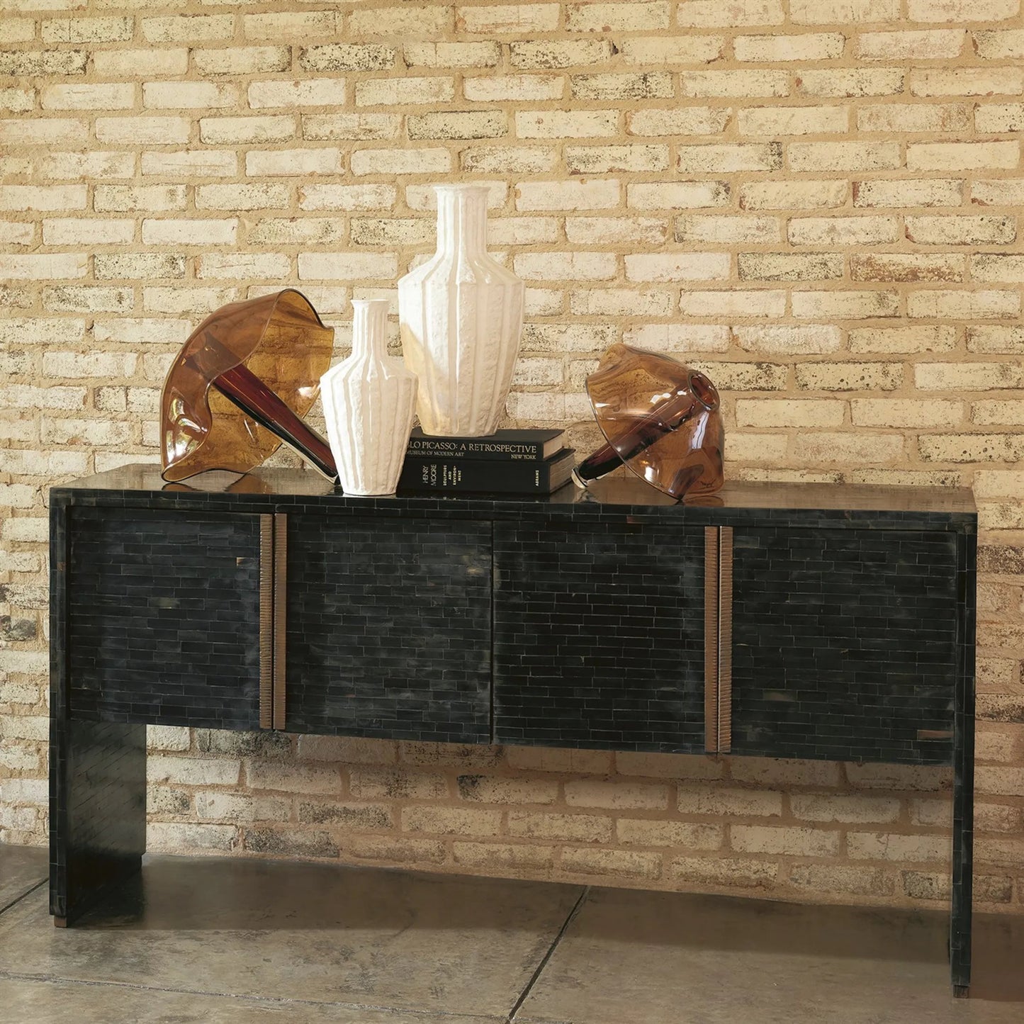 004 SI-2323766 | Lifestyle | Horn Inlay Console by Global Views in black and antique brass. Made from unique in a modern style.