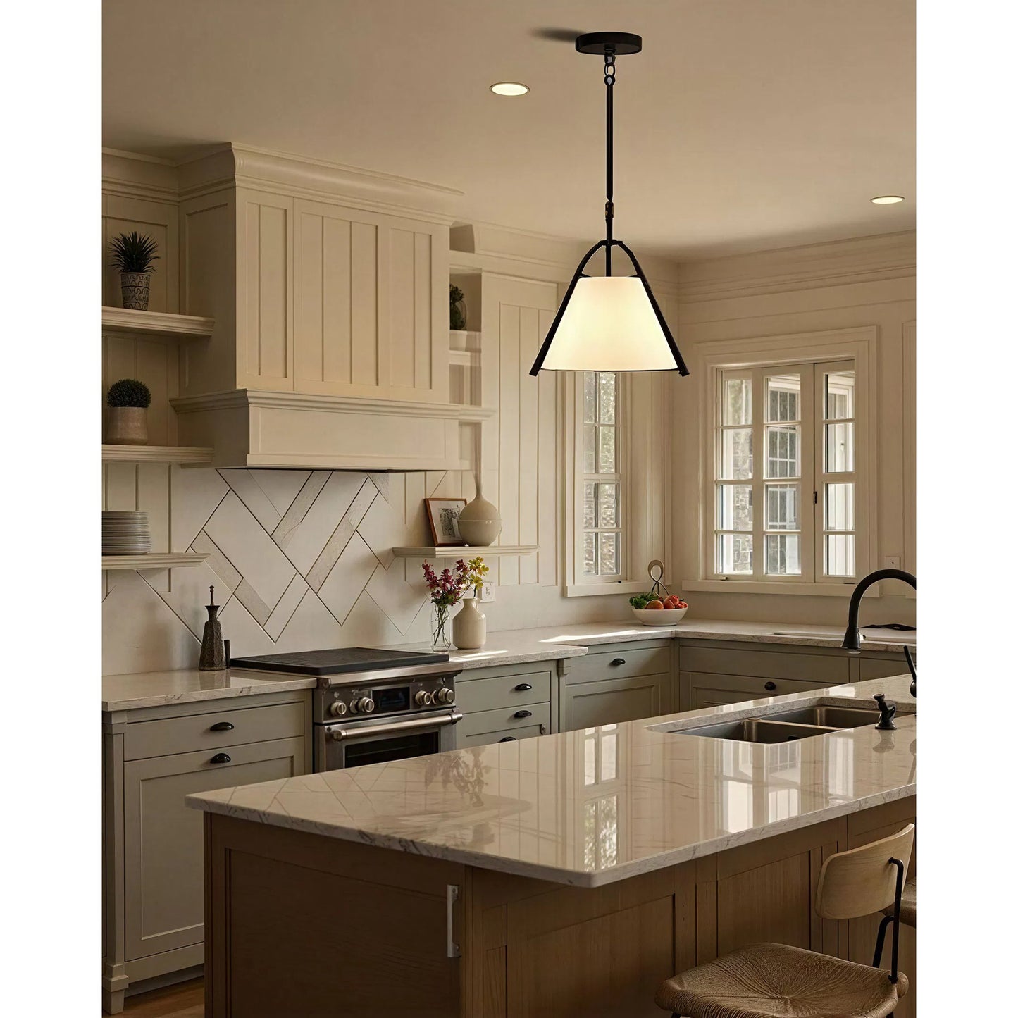 006 SI-1923913 | Lifestyle | Frey Pendant by Currey and Company in satin black, brushed brown. Made from metal in a transitional style.