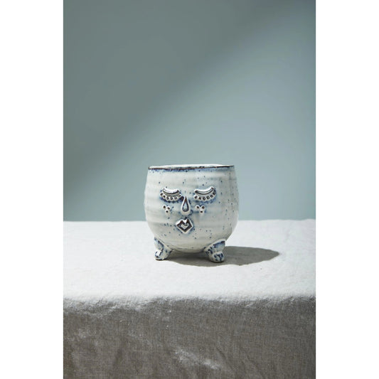 Mrs Clay Pot by Accent Decor in white. Made from ceramic in a modern style.