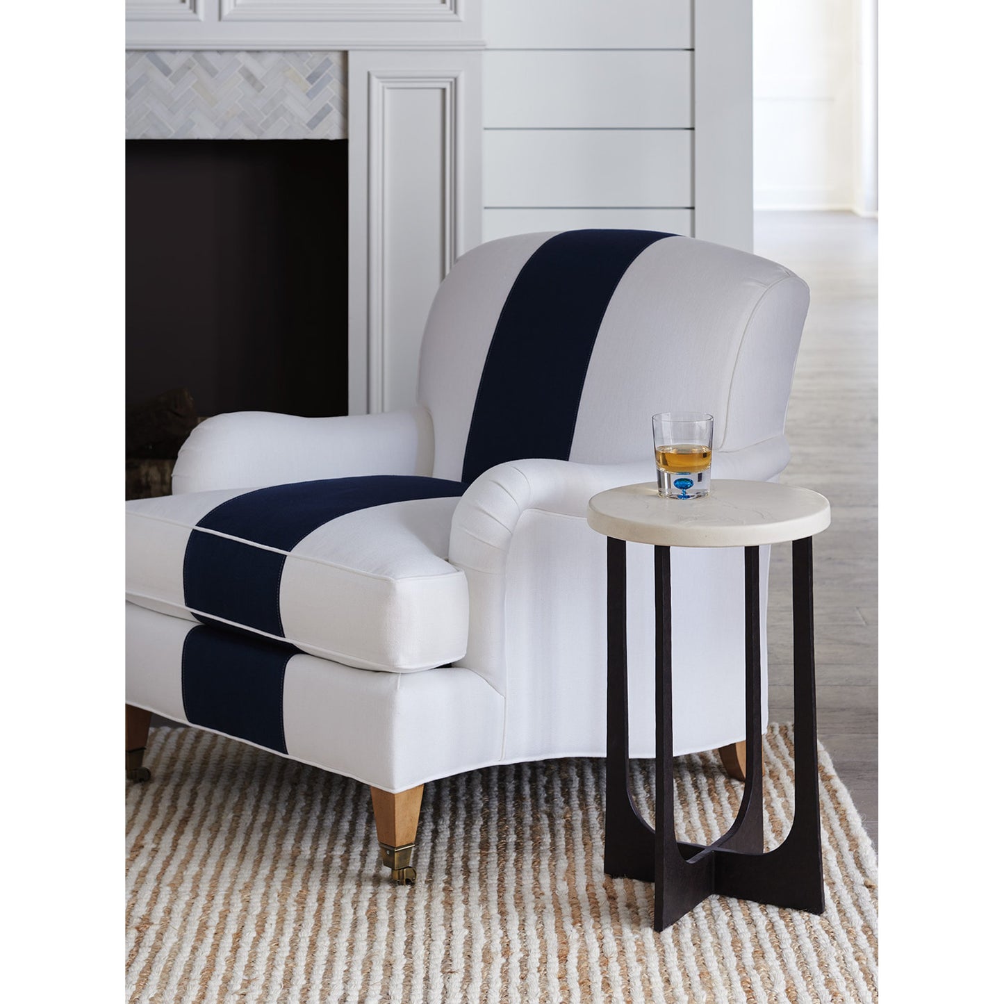 002 SR-834787 | Lifestyle | Breakwater Accent Table by Lexington. Made from unique in a modern style.