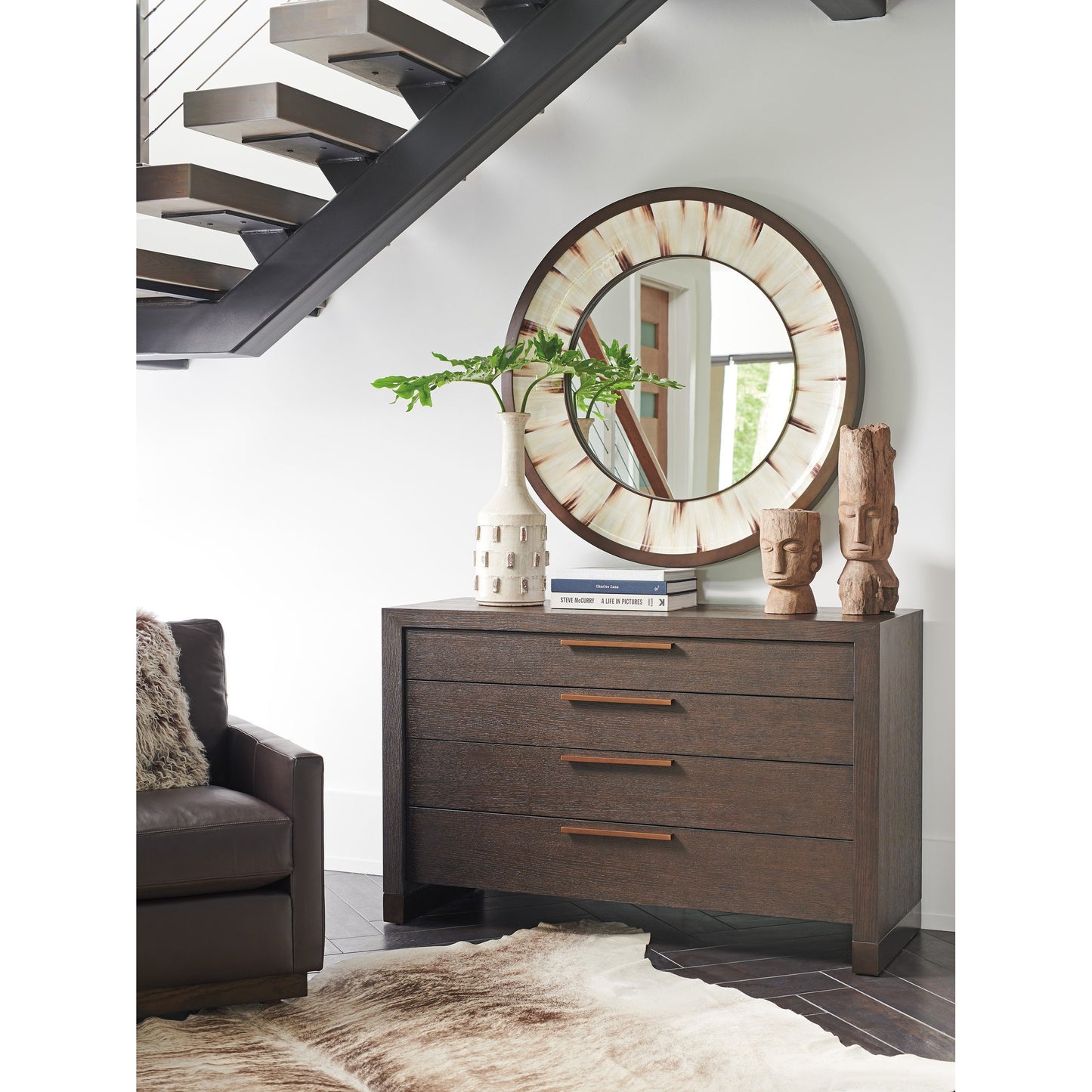 003 SI-1770656 | Lifestyle | Bridgewater Single Dresser by Lexington. Made from unique in a transitional style.
