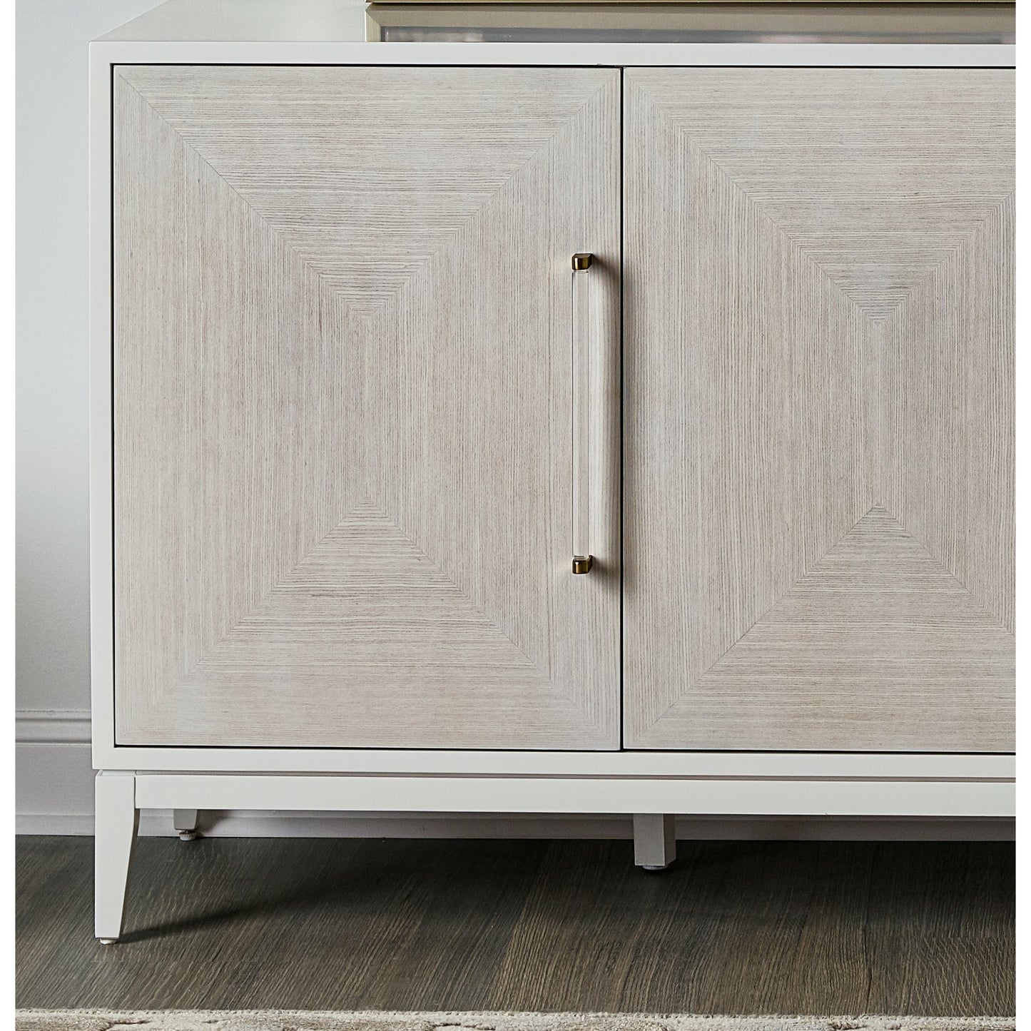 007 SR-909201 | Lifestyle | Desert Rose Credenza by Miranda Kerr Home in gold and white lacquer. Made from unique in a transitional style.