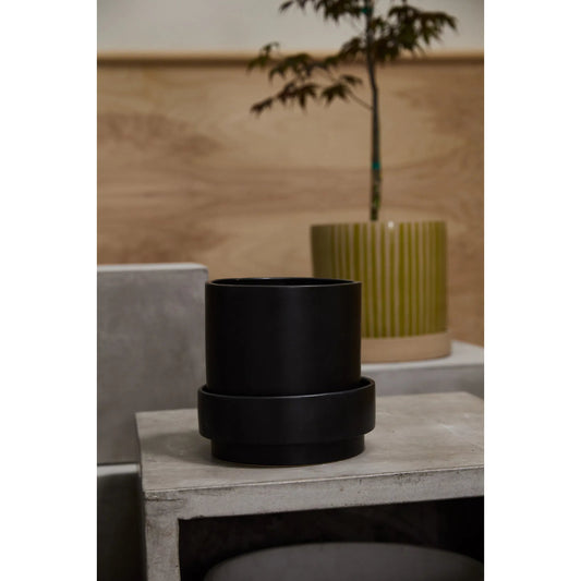 Claton Pot with Saucer by Accent Decor. Made from ceramic in a modern style.