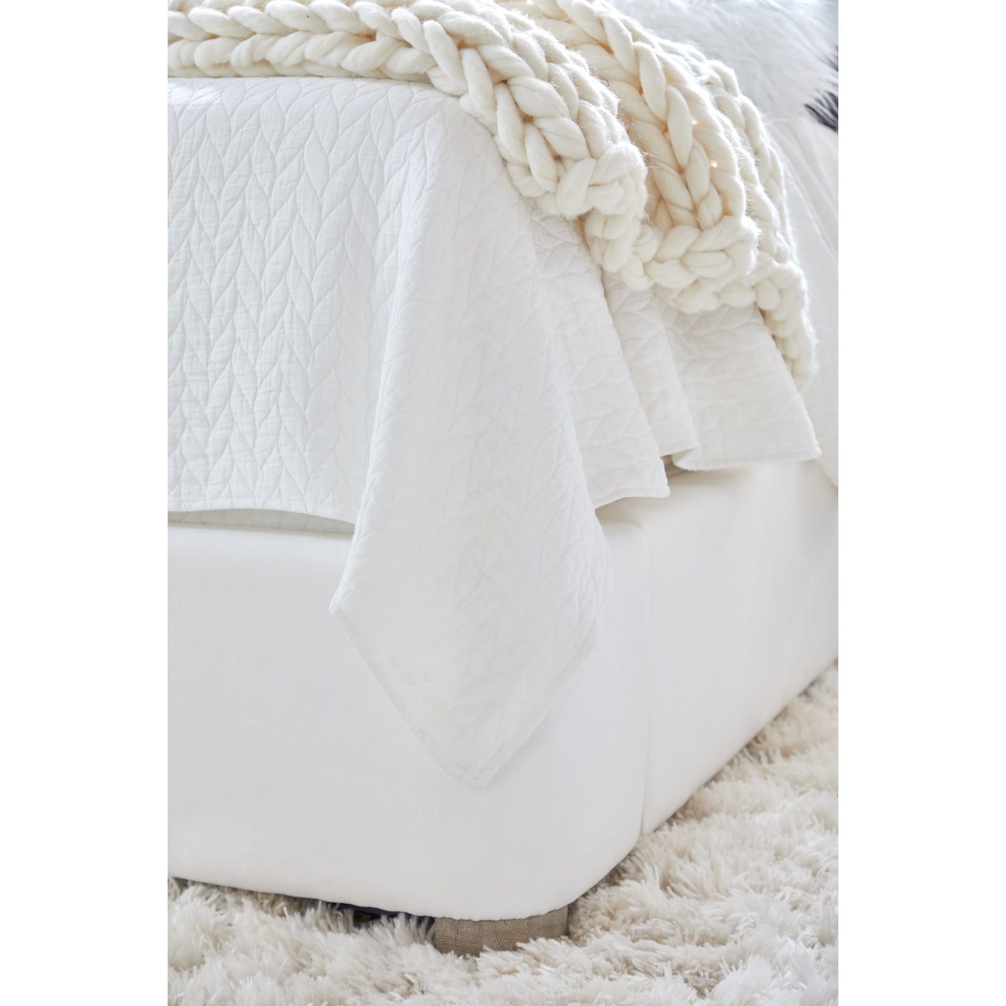 007 SR-387059,SR-387060,SR-387061 | Additional Silo | Balboa Upholstered Bed by Essentials For Living in livesmart peyton-pearl, natural gray. Made from wood, fabric in a modern style.