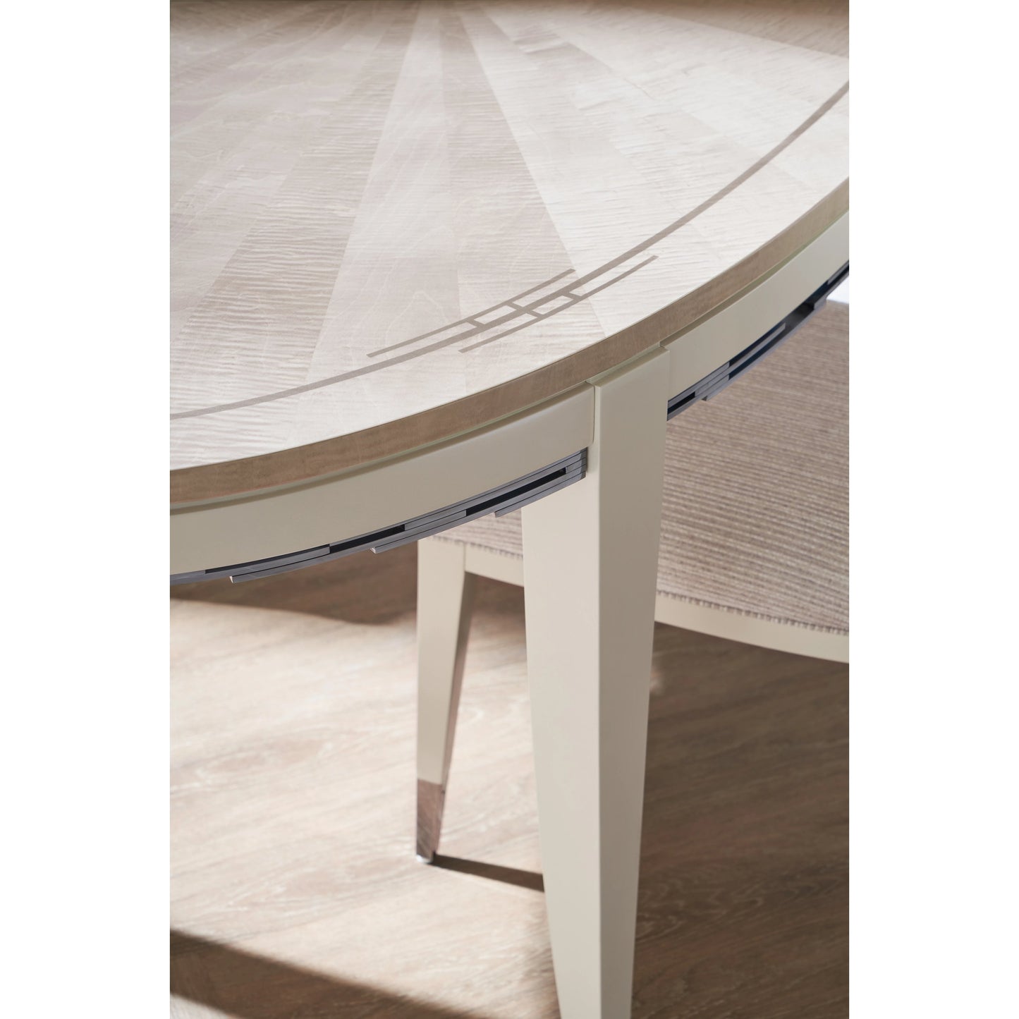 002 SI-1955763 | Additional Silo | Coronet by Caracole in grey, maple, silver and chinchilla, crème de la crème, soft silver, deep bronze. Made from birch, wd2 grey curly maple in a modern style.