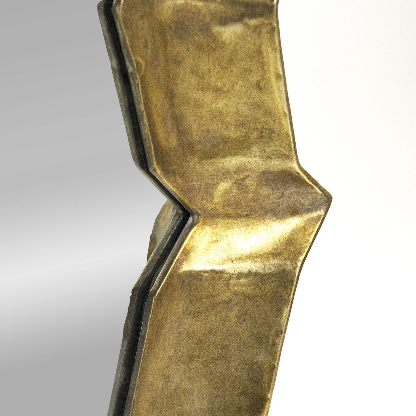 001 S-337097 | Closeup | Elisha Mirror by Zentique in distressed gold and metal, mirror, mdf. Made from metal, mirror, mdf in a transitional style.