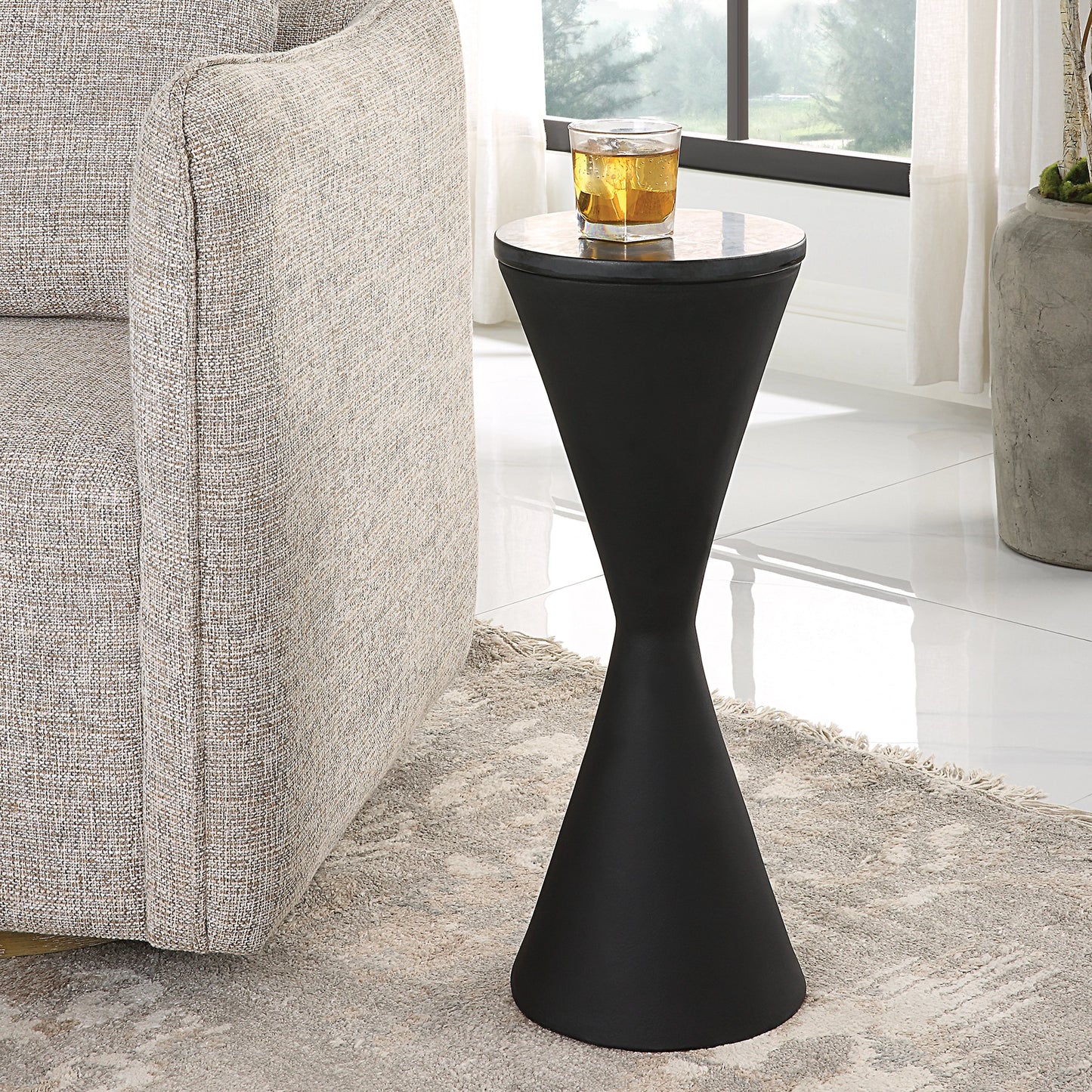 003 SI-1981290 | Lifestyle | Time's Up Drink Table by Uttermost in matte black. Made from resin, marble, iron in a modern style.