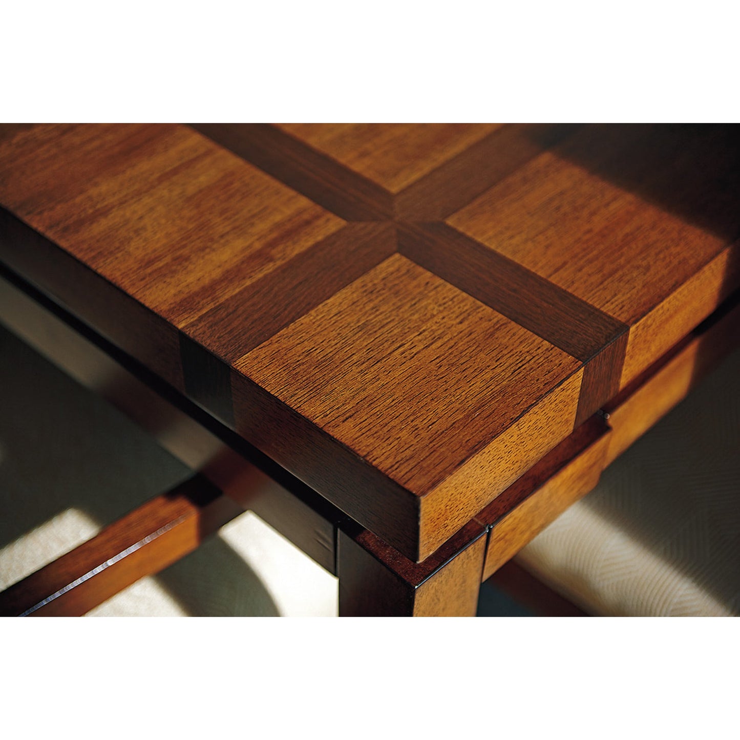 003 SR-836257 | Additional Silo | Marquesa Rectangular Dining Table by Tommy Bahama Home. Made from unique in a coastal style.