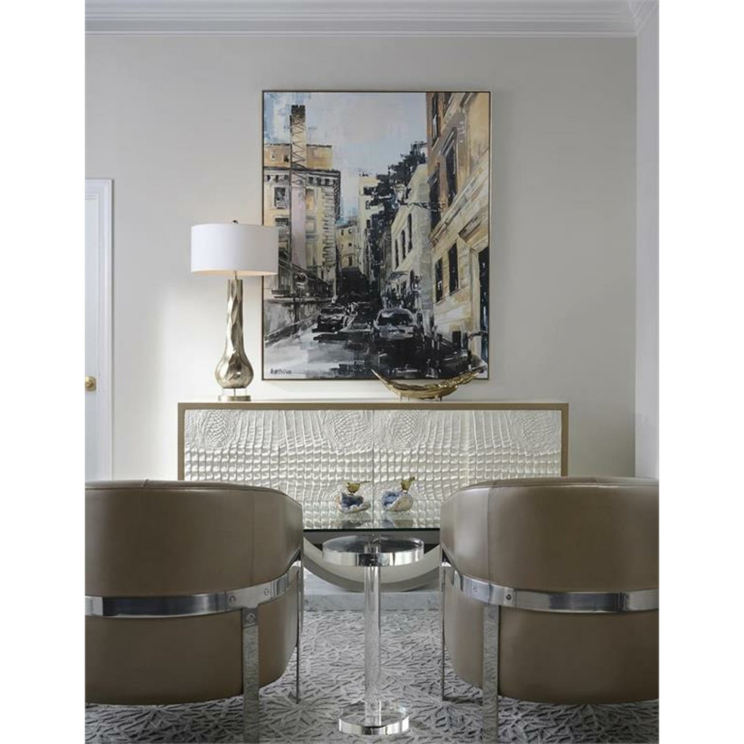 005 SR-865379 | Lifestyle | Round Crystal Martini Table by John-Richard in natural. Made from crystal in a modern style.