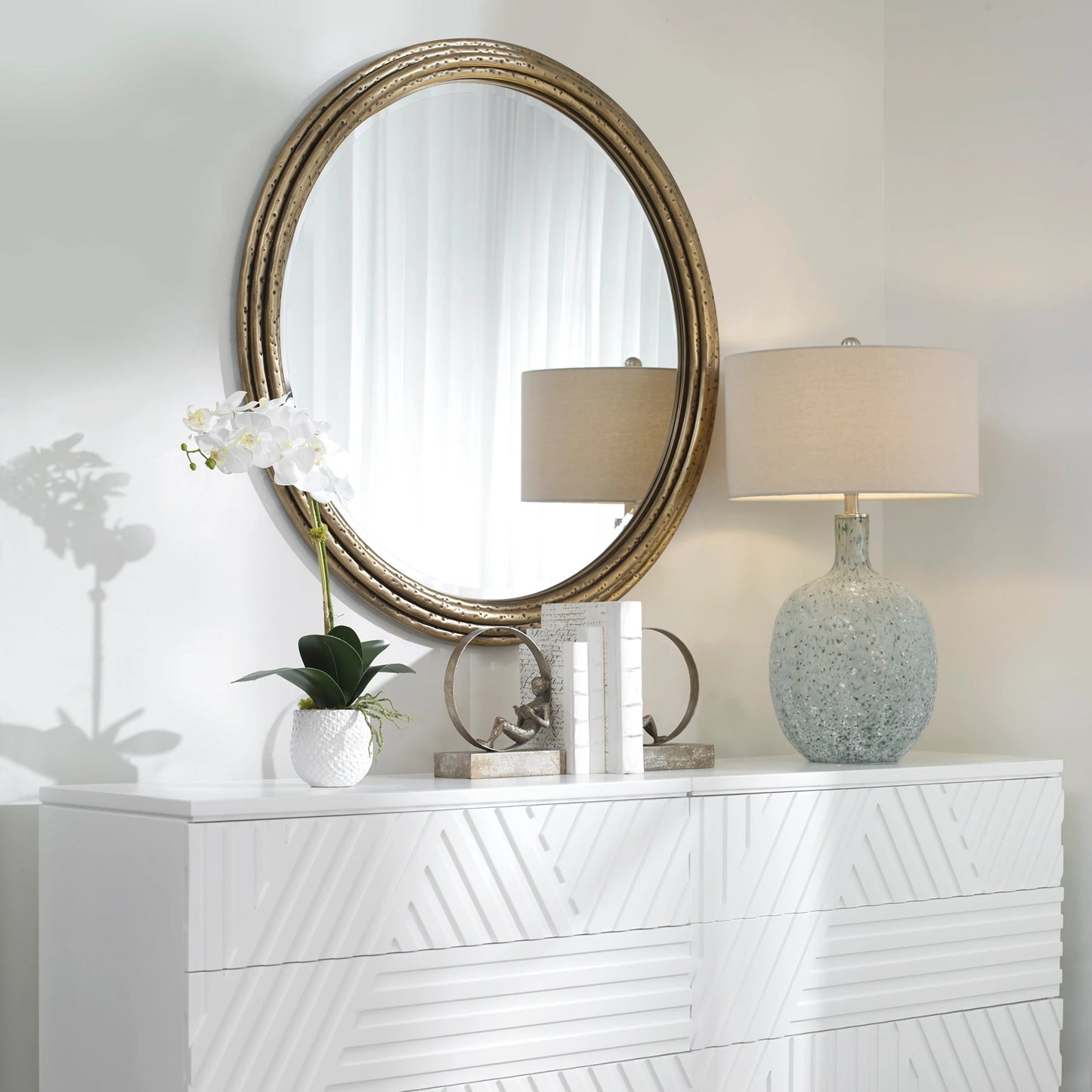 002 S-251834 | Lifestyle | Spera Mirror by Uttermost in gold. Made from iron, mdf, mirror in a modern style.