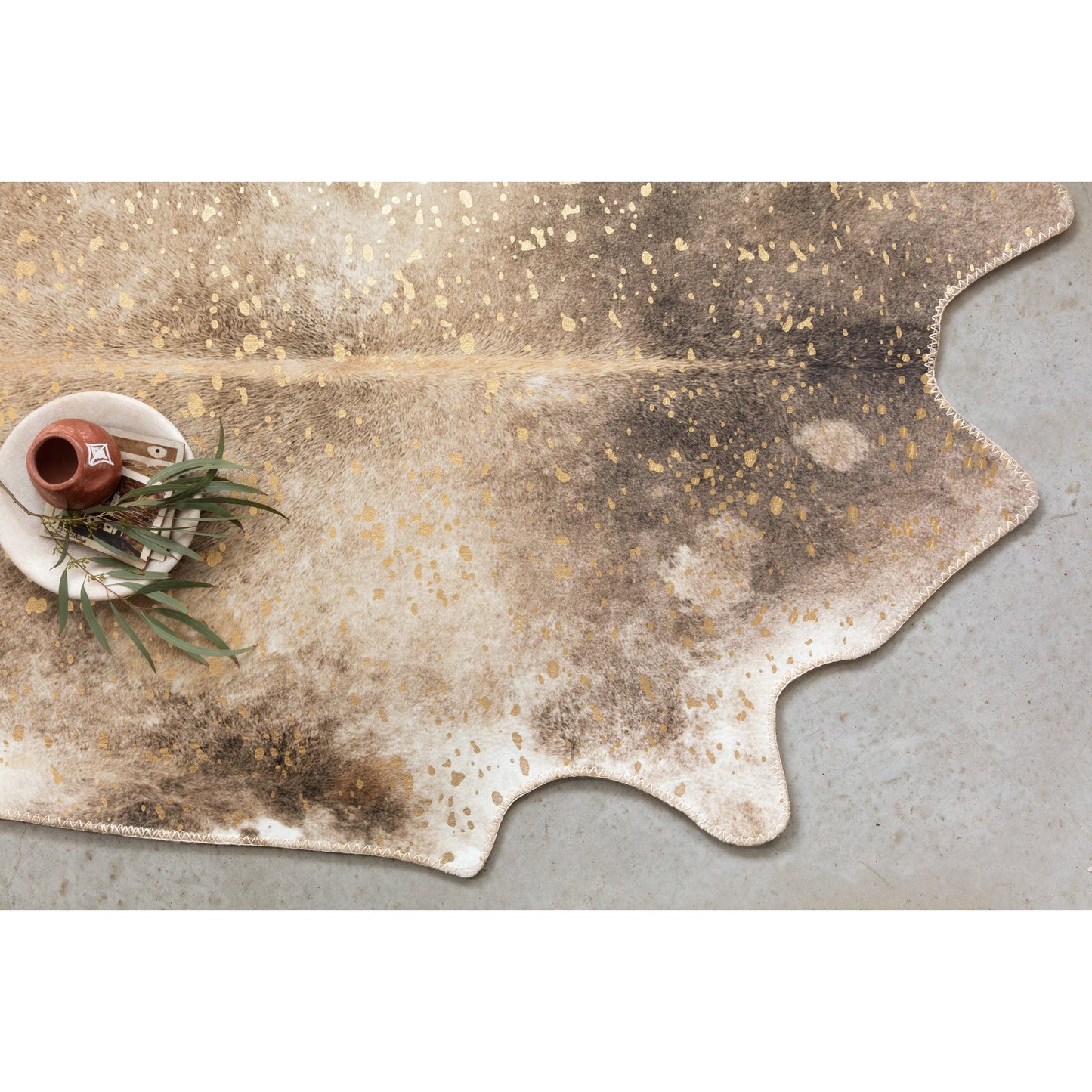 006 101708-43070,101708-43071 | Lifestyle | Odessa ODE-01 Rug by Loloi in mocha, sand. Made from 100% polyester in a rustic style.
