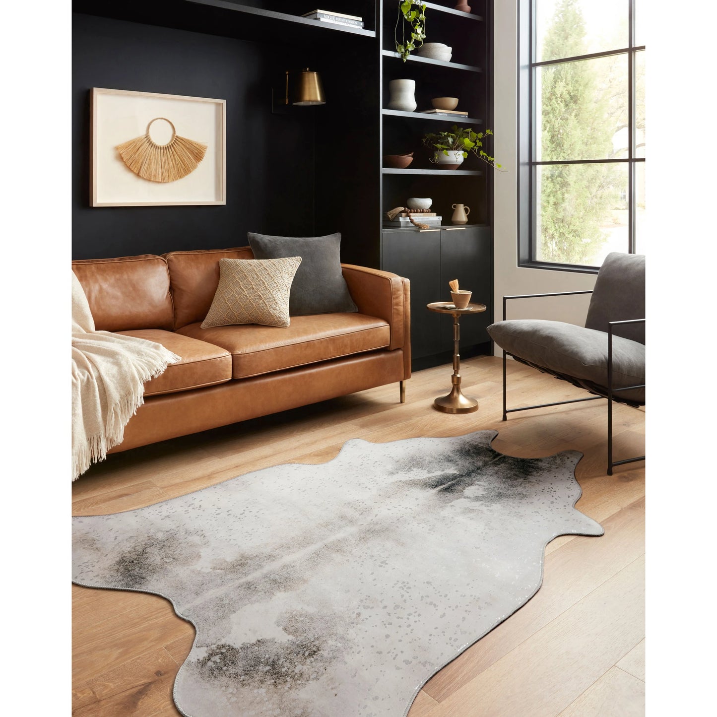 004 101709-43070,101709-43071 | Lifestyle | Odessa ODE-02 Rug by Loloi in silver, gray. Made from 100% polyester in a rustic style.