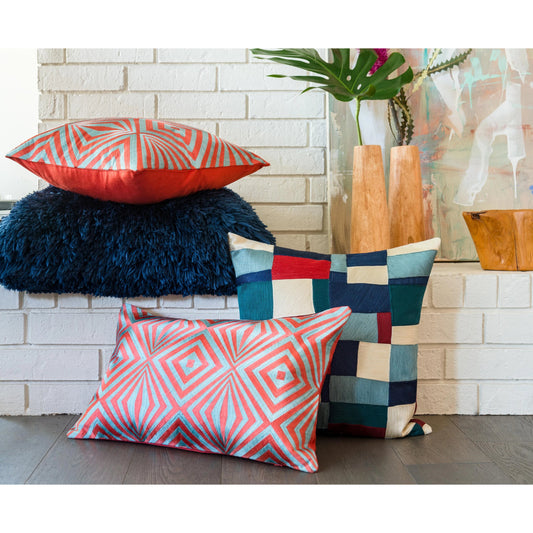 P0045 Pillow by Loloi. Made from 100% polyester in a transitional style.