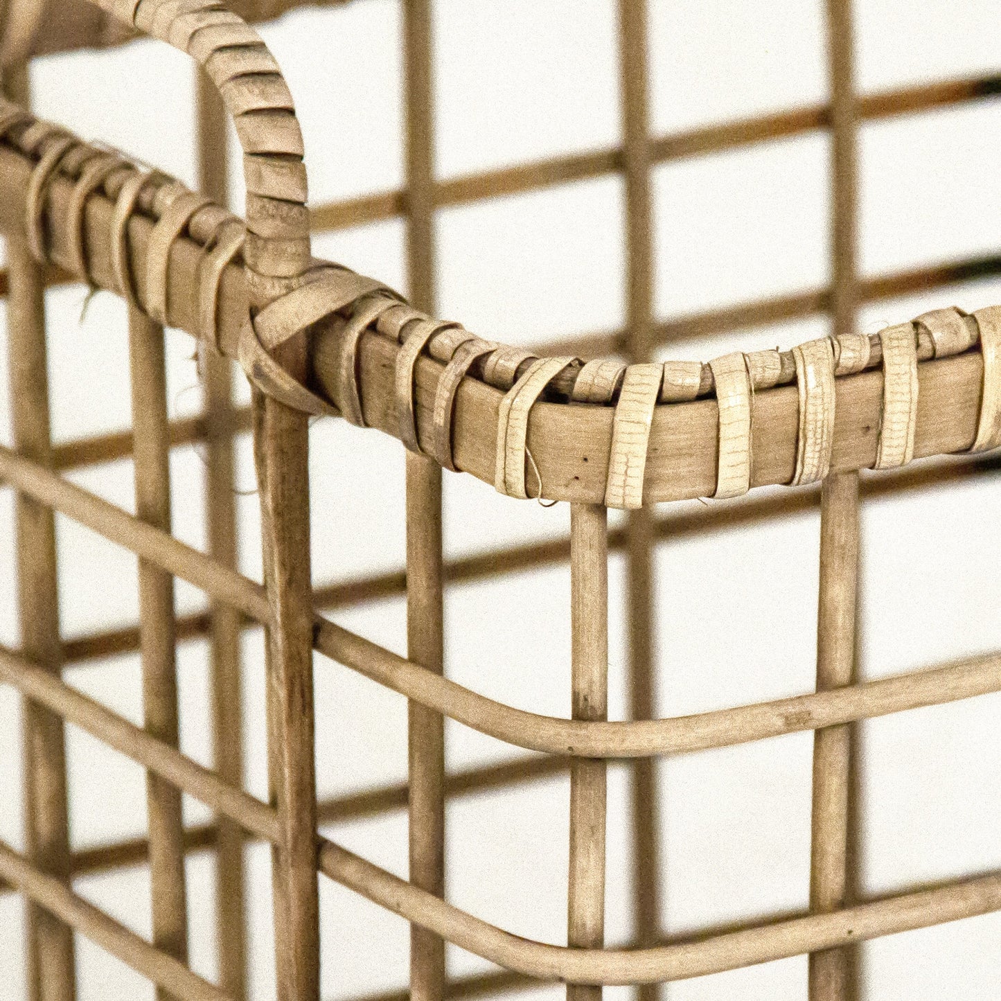 006 SR-900084 | Closeup | Basket by Zentique in natural and wood. Made from wood in a cottage & farmhouse style.
