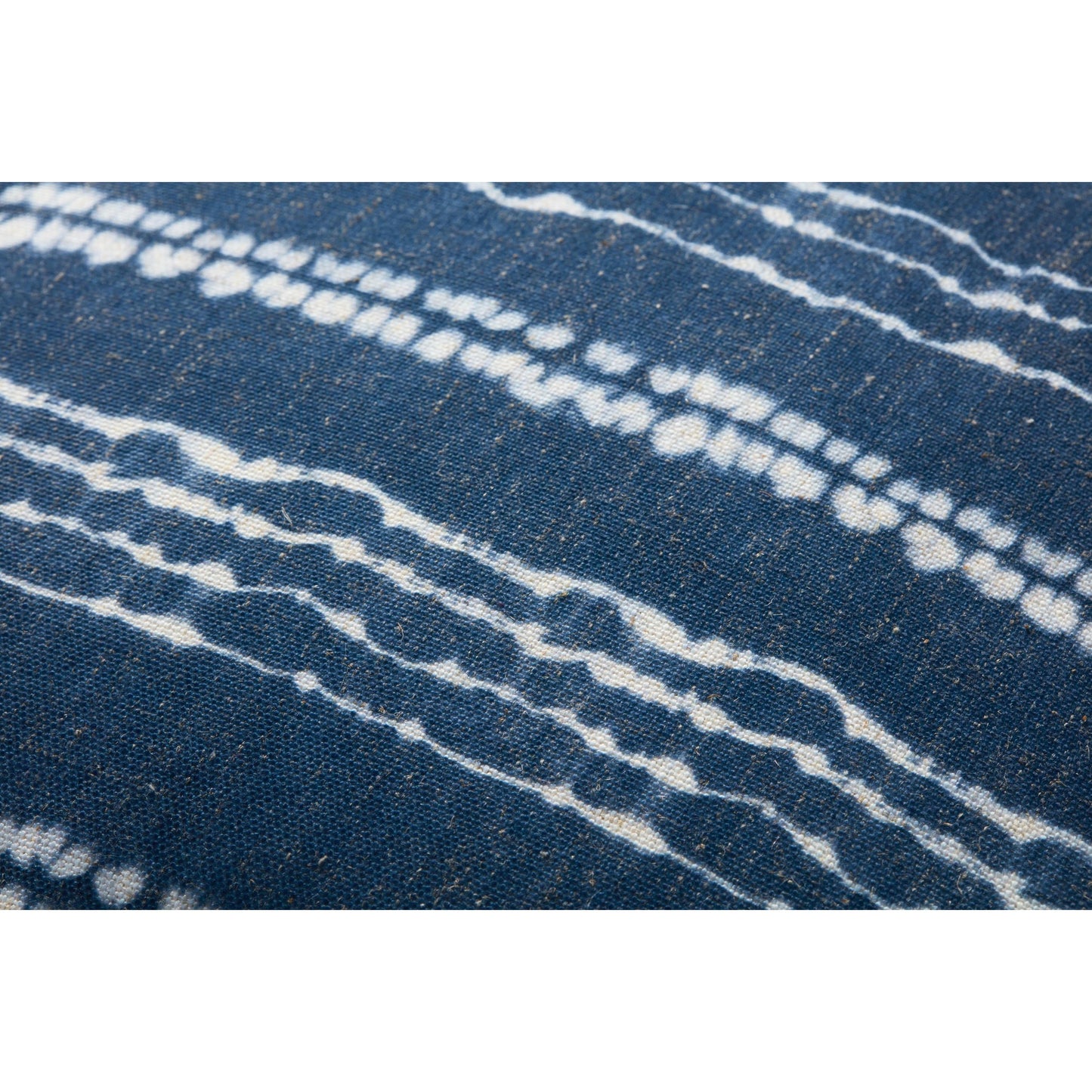 003 SR-901234 | Closeup | PF0007 Pouf by Loloi in indigo, ivory. Made from polyester, linen in a modern style.