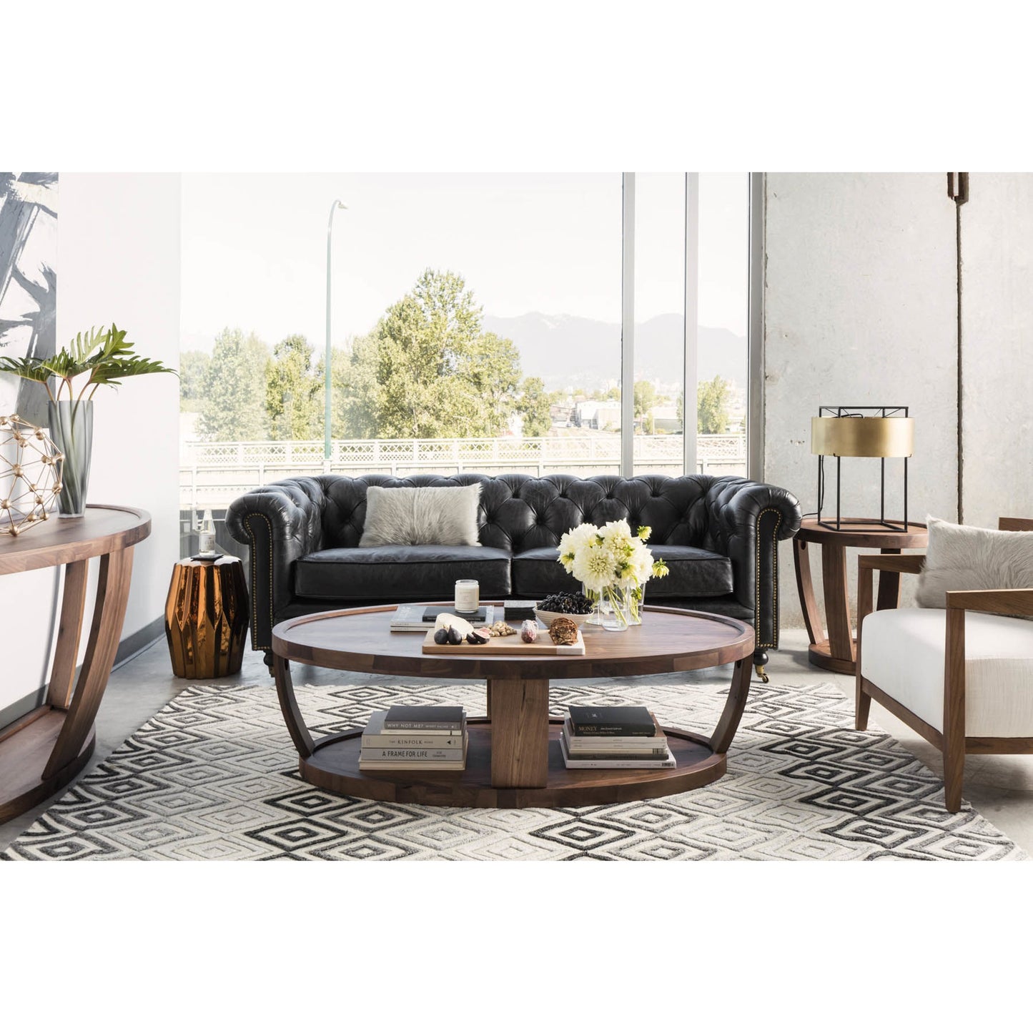 004 S-699856 | Lifestyle | Birmingham Sofa by Moe's Home Collection. Made from top grain leather, hardwood, plywood frame in a traditional style.