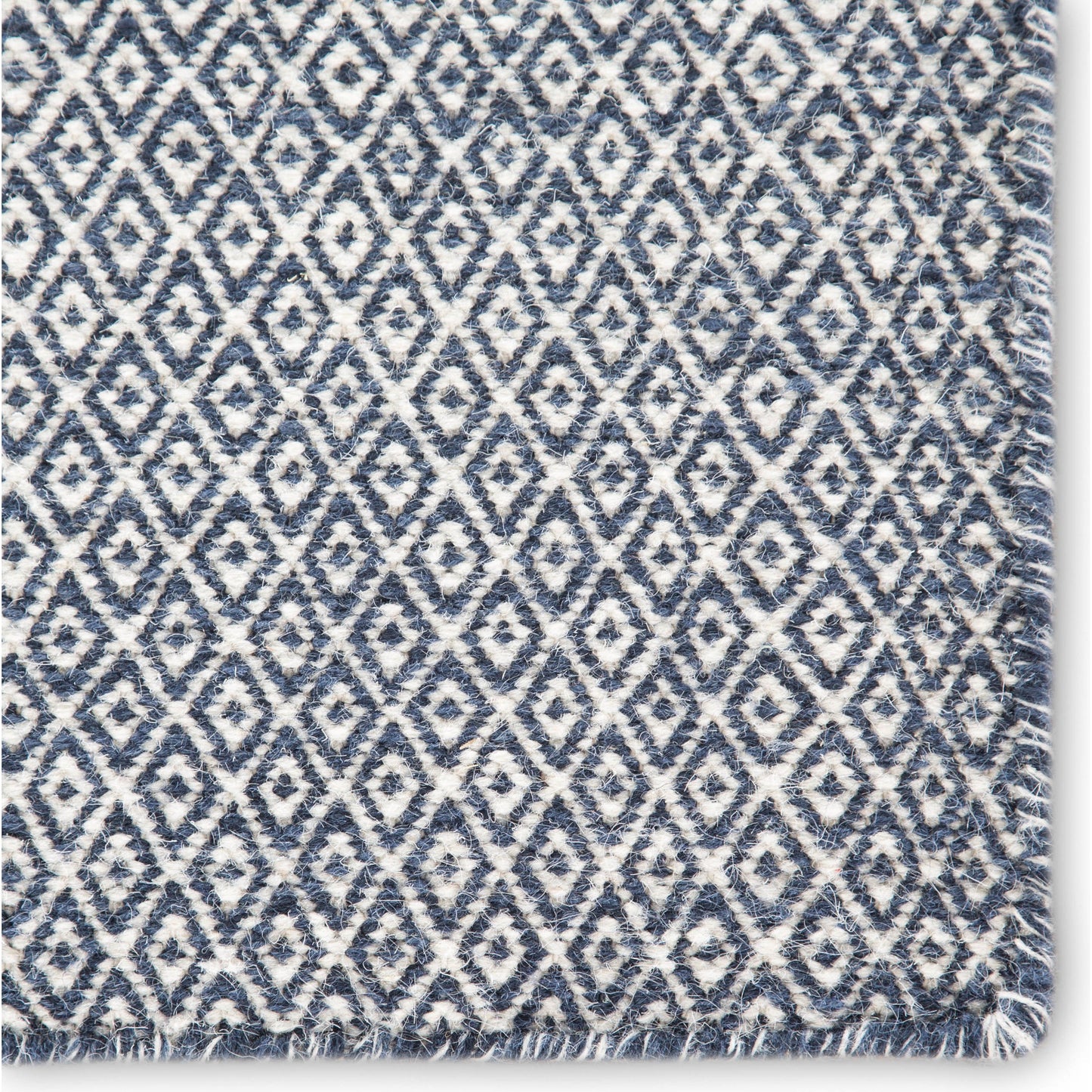 010 100147-42028,100147-42029,100147-42030,100147-45415,SI-1946170 | Closeup | Poise POE05 Rug by Jaipur Living. Made from 100% wool in a unique style.